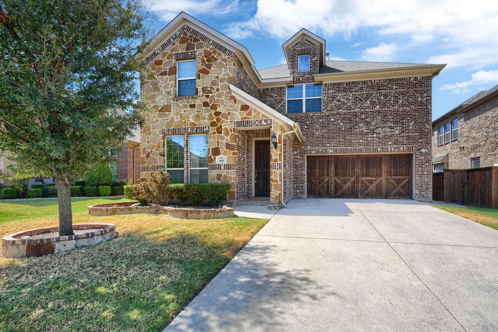 Single Family Residence For Sale