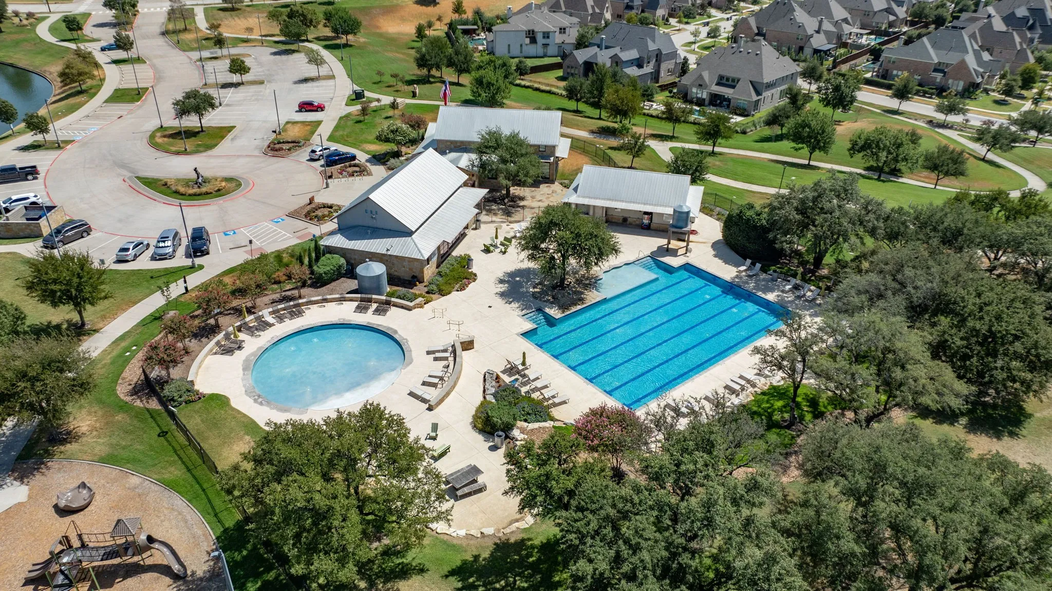 Single Family Residence For Sale in Denton County , 5611 Lightfoot Lane, Frisco, Texas 75036, 5 Bedroom, 4 Bathroom, 2 Garage spaces, 3,595 Sqft, built in 2015, mls#21387805, Real Estate Agent in Frisco, Homes For Sale in Denton county, Homes For Sale in Frisco, Realtor in Frisco Texas, Real Estate Brokerage Independent Realty Texas, Luminita Cordes Realtor