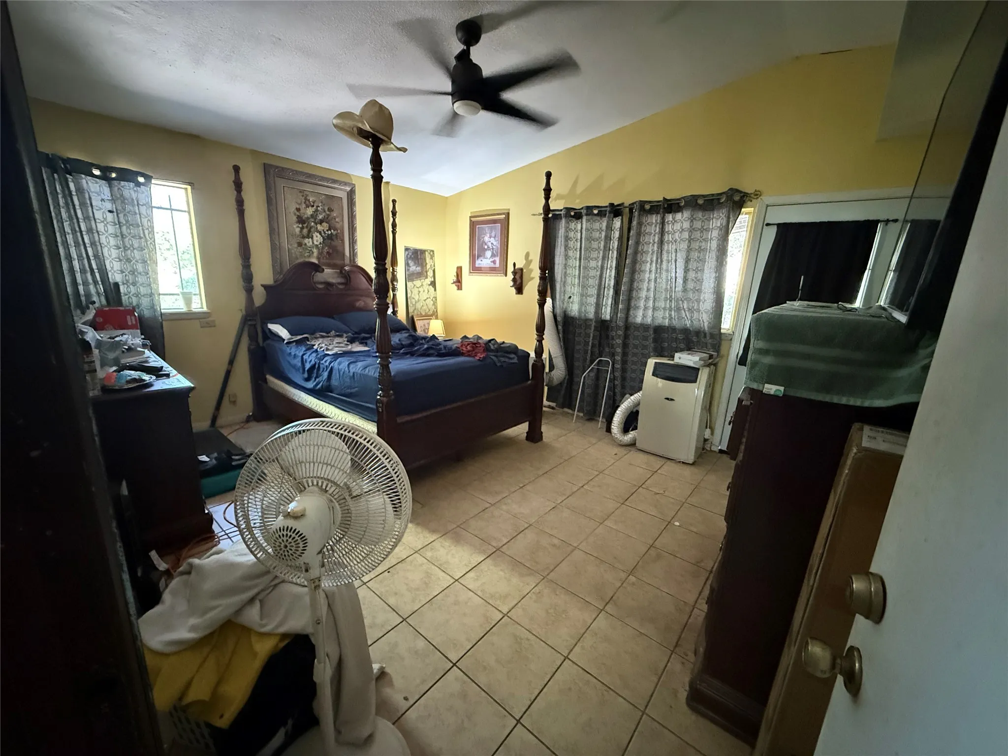 Single Family Residence For Sale in Camp County , 65 County Road 4164, Pittsburg, Texas 75686, 3 Bedroom, 2 Bathroom, 2 Garage spaces, 2,172 Sqft, built in 1978, mls#21390736, Real Estate Agent in Pittsburg, Homes For Sale in Camp county, Homes For Sale in Pittsburg, Realtor in Pittsburg Texas, Real Estate Brokerage Independent Realty Texas, Luminita Cordes Realtor
