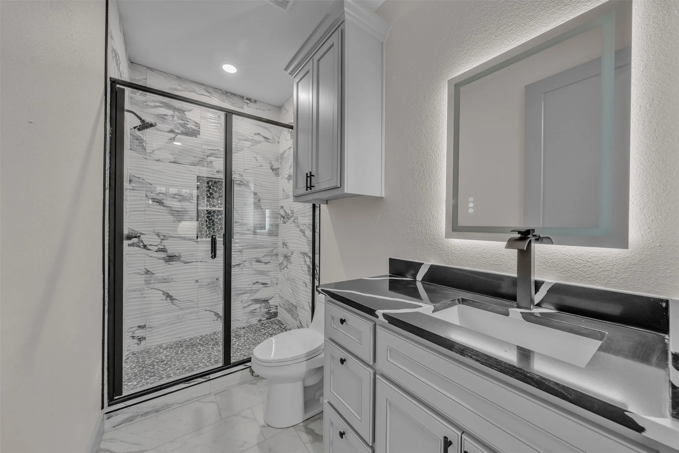 Single Family Residence For Sale in Tarrant County , 2740 Canton Drive, Fort Worth, Texas 76112, 3 Bedroom, 2 Bathroom, Garage spaces, 1,913 Sqft, built in 1946, mls#21390796, Real Estate Agent in Fort Worth, Homes For Sale in Tarrant county, Homes For Sale in Fort Worth, Realtor in Fort Worth Texas, Real Estate Brokerage Independent Realty Texas, Luminita Cordes Realtor