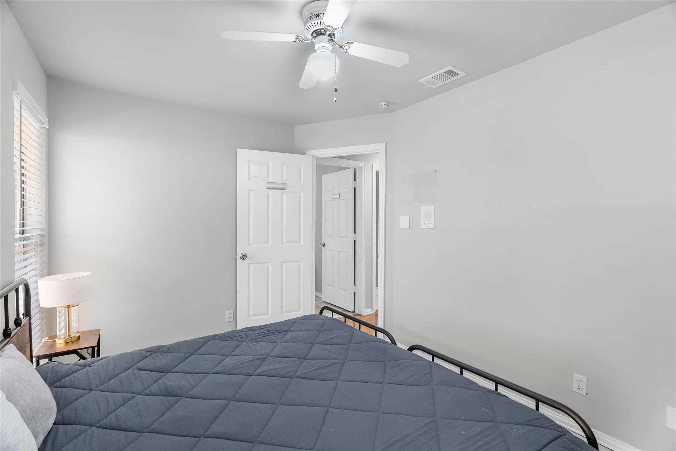 Single Family Residence For Rent in Dallas County , 3024 Encino Drive, Dallas, Texas 75228, 4 Bedroom, 3 Bathroom, 2 Garage spaces, 2,747 Sqft, built in 1991, mls#21390808, Real Estate Agent in Dallas, Homes For Rent in Dallas county, Homes For Rent in Dallas, Realtor in Dallas Texas, Real Estate Brokerage Independent Realty Texas, Luminita Cordes Realtor