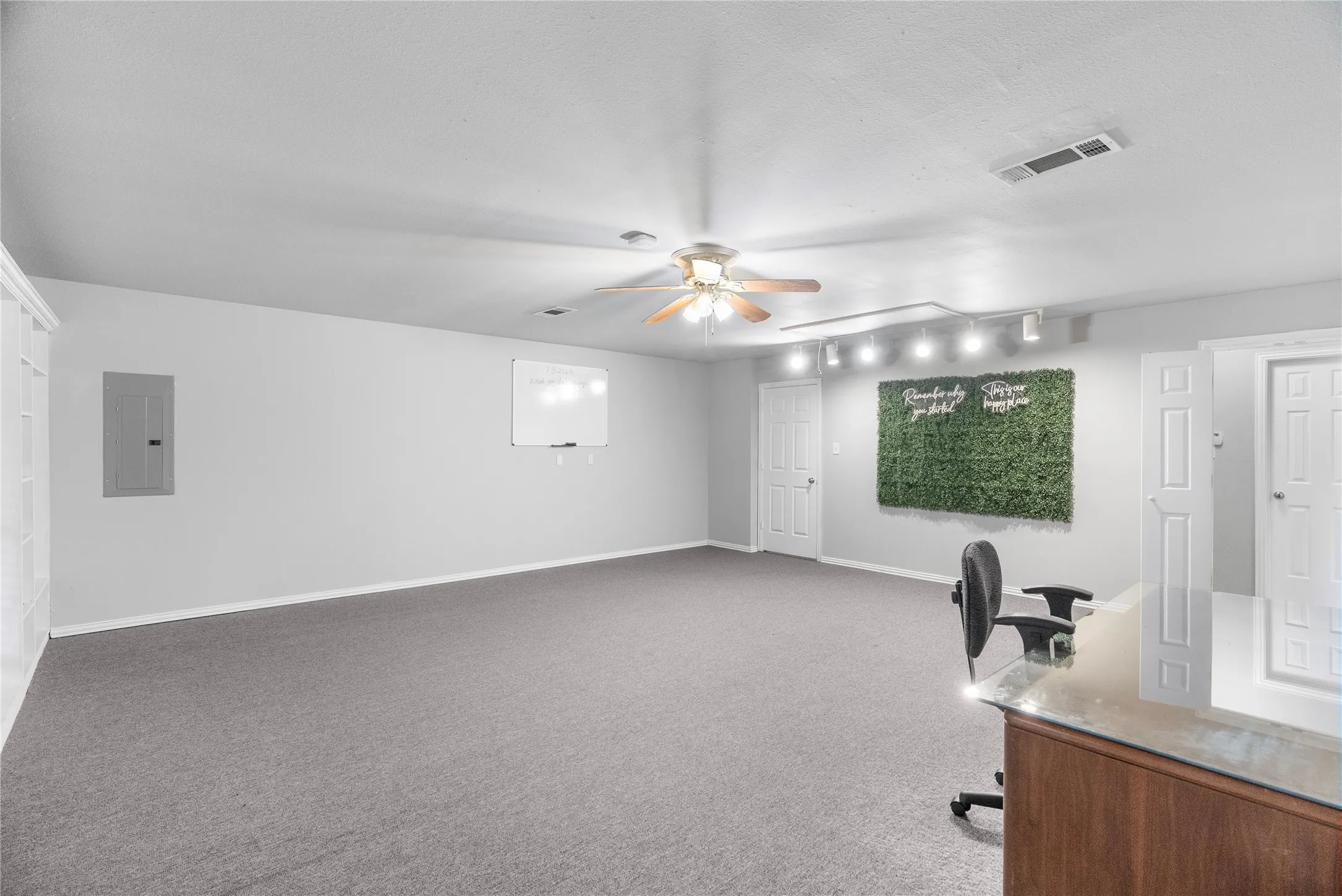 Single Family Residence For Rent in Dallas County , 3024 Encino Drive, Dallas, Texas 75228, 4 Bedroom, 3 Bathroom, 2 Garage spaces, 2,747 Sqft, built in 1991, mls#21390808, Real Estate Agent in Dallas, Homes For Rent in Dallas county, Homes For Rent in Dallas, Realtor in Dallas Texas, Real Estate Brokerage Independent Realty Texas, Luminita Cordes Realtor