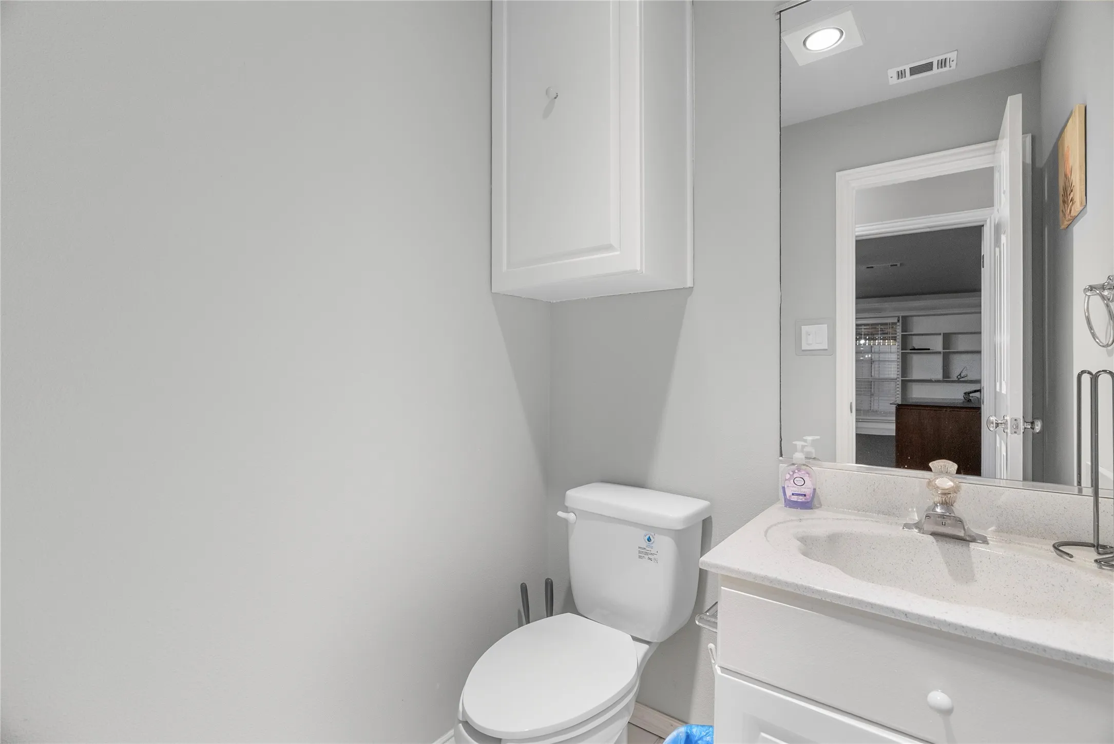 Single Family Residence For Rent in Dallas County , 3024 Encino Drive, Dallas, Texas 75228, 4 Bedroom, 3 Bathroom, 2 Garage spaces, 2,747 Sqft, built in 1991, mls#21390808, Real Estate Agent in Dallas, Homes For Rent in Dallas county, Homes For Rent in Dallas, Realtor in Dallas Texas, Real Estate Brokerage Independent Realty Texas, Luminita Cordes Realtor