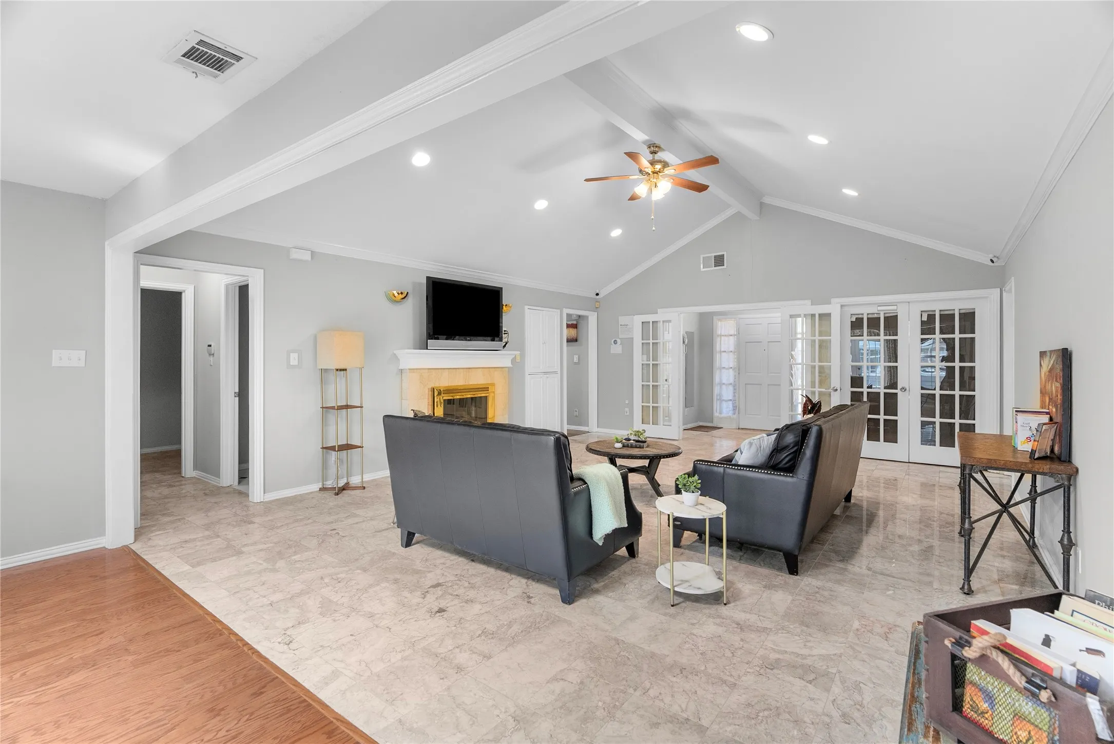 Single Family Residence For Rent in Dallas County , 3024 Encino Drive, Dallas, Texas 75228, 4 Bedroom, 3 Bathroom, 2 Garage spaces, 2,747 Sqft, built in 1991, mls#21390808, Real Estate Agent in Dallas, Homes For Rent in Dallas county, Homes For Rent in Dallas, Realtor in Dallas Texas, Real Estate Brokerage Independent Realty Texas, Luminita Cordes Realtor