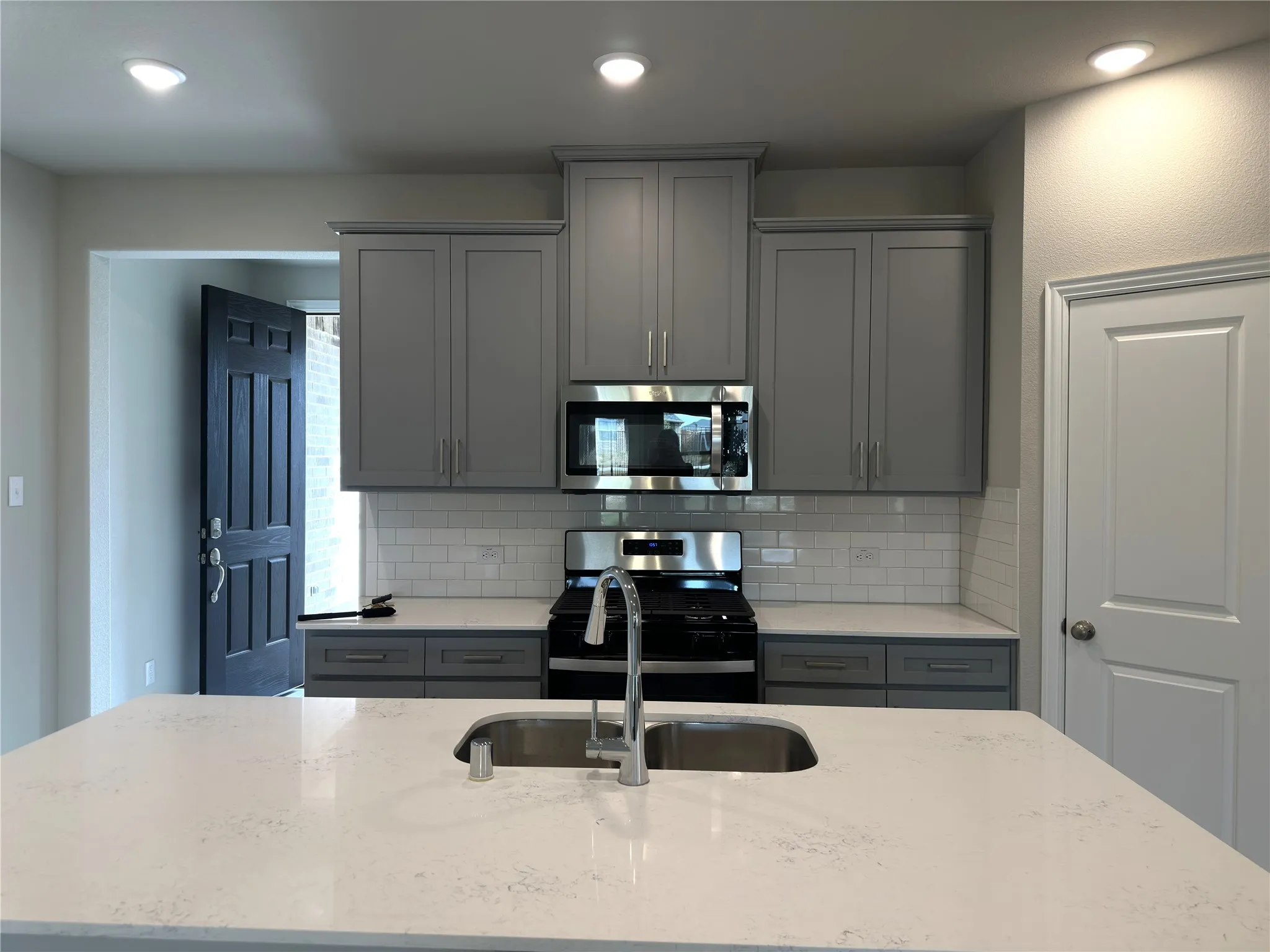 Single Family Residence For Rent in Collin County , 601 Tartane Drive, Anna, Texas 75409, 3 Bedroom, 2 Bathroom, 2 Garage spaces, 1,799 Sqft, built in 2024, mls#21390814, Real Estate Agent in Anna, Homes For Rent in Collin county, Homes For Rent in Anna, Realtor in Anna Texas, Real Estate Brokerage Independent Realty Texas, Luminita Cordes Realtor