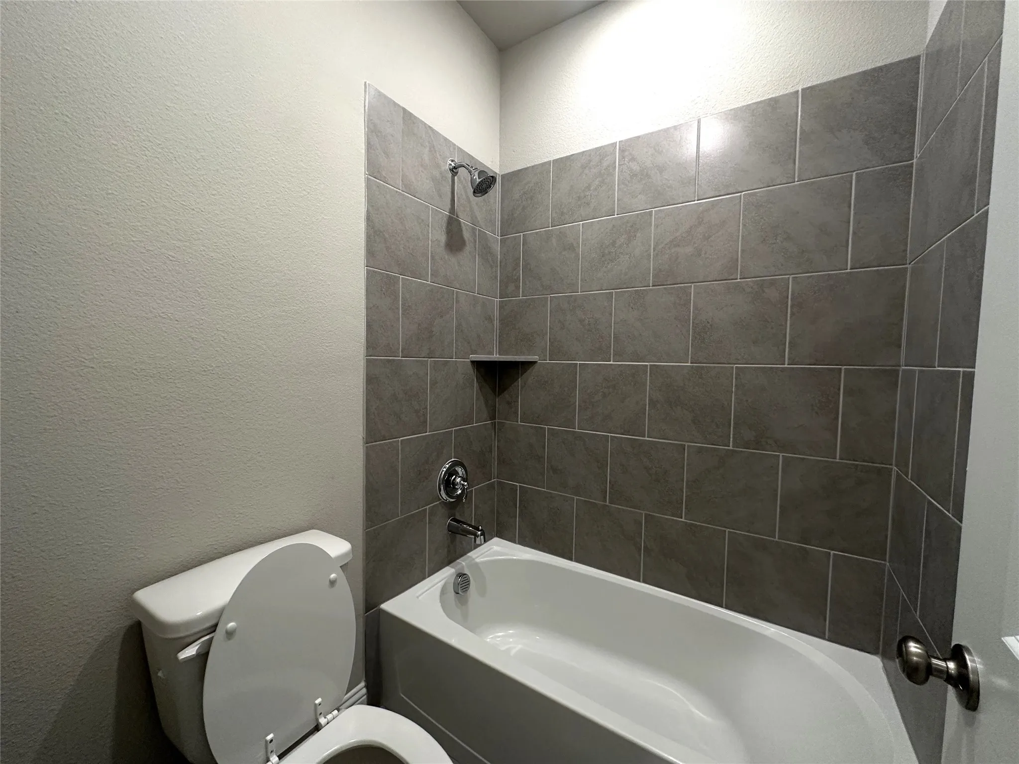 Single Family Residence For Rent in Collin County , 601 Tartane Drive, Anna, Texas 75409, 3 Bedroom, 2 Bathroom, 2 Garage spaces, 1,799 Sqft, built in 2024, mls#21390814, Real Estate Agent in Anna, Homes For Rent in Collin county, Homes For Rent in Anna, Realtor in Anna Texas, Real Estate Brokerage Independent Realty Texas, Luminita Cordes Realtor