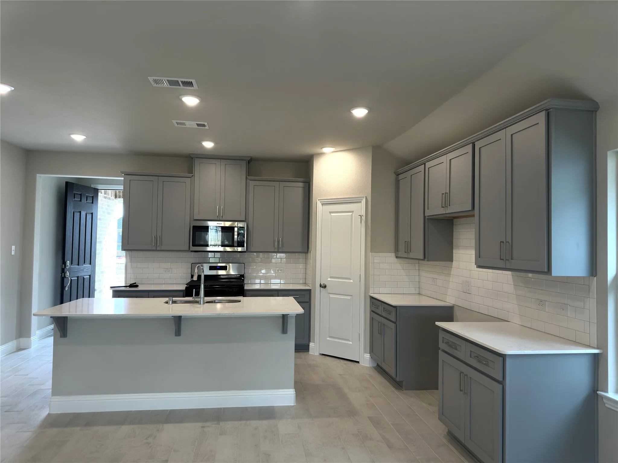 Single Family Residence For Rent in Collin County , 601 Tartane Drive, Anna, Texas 75409, 3 Bedroom, 2 Bathroom, 2 Garage spaces, 1,799 Sqft, built in 2024, mls#21390814, Real Estate Agent in Anna, Homes For Rent in Collin county, Homes For Rent in Anna, Realtor in Anna Texas, Real Estate Brokerage Independent Realty Texas, Luminita Cordes Realtor