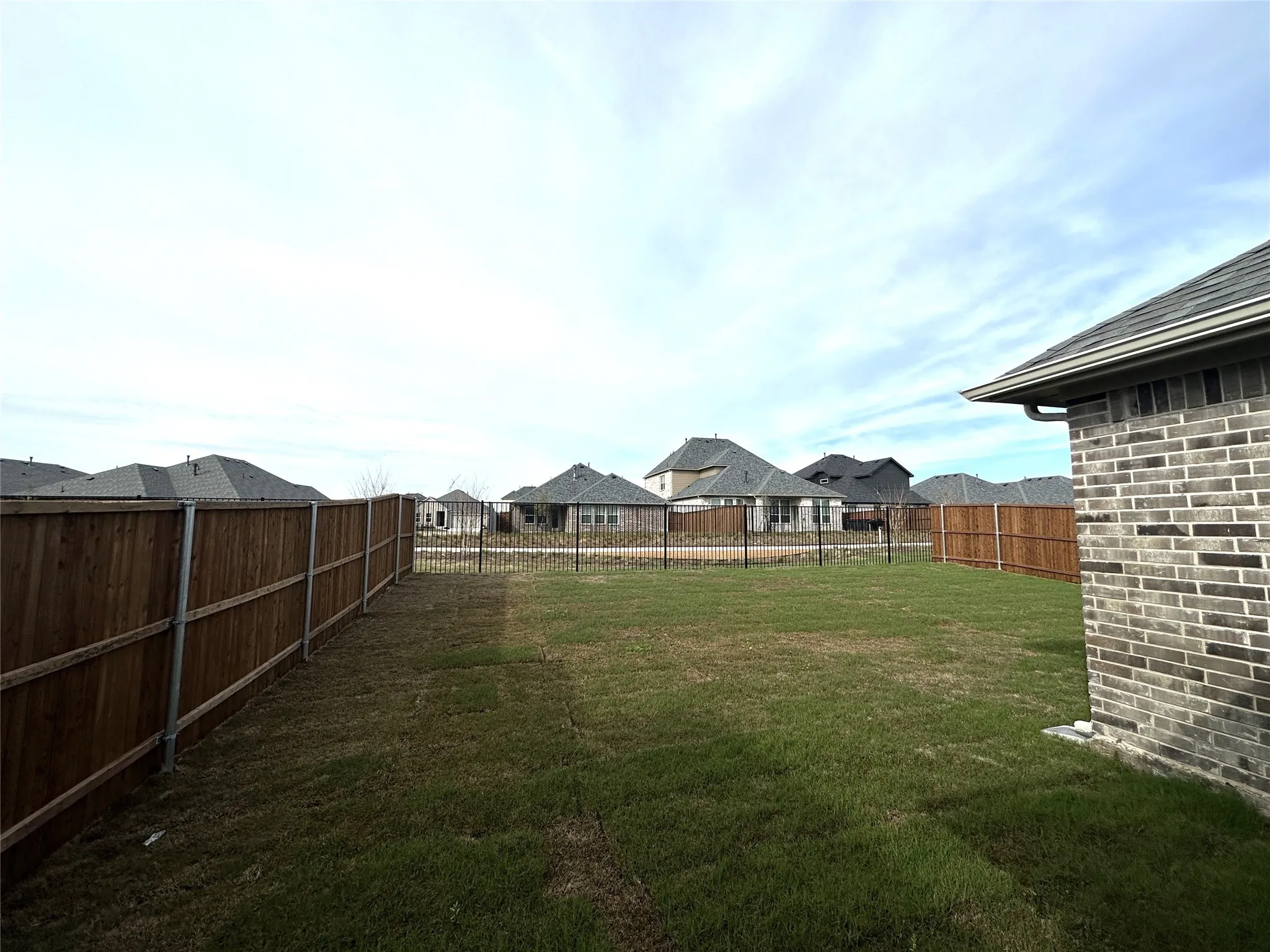 Single Family Residence For Rent in Collin County , 601 Tartane Drive, Anna, Texas 75409, 3 Bedroom, 2 Bathroom, 2 Garage spaces, 1,799 Sqft, built in 2024, mls#21390814, Real Estate Agent in Anna, Homes For Rent in Collin county, Homes For Rent in Anna, Realtor in Anna Texas, Real Estate Brokerage Independent Realty Texas, Luminita Cordes Realtor