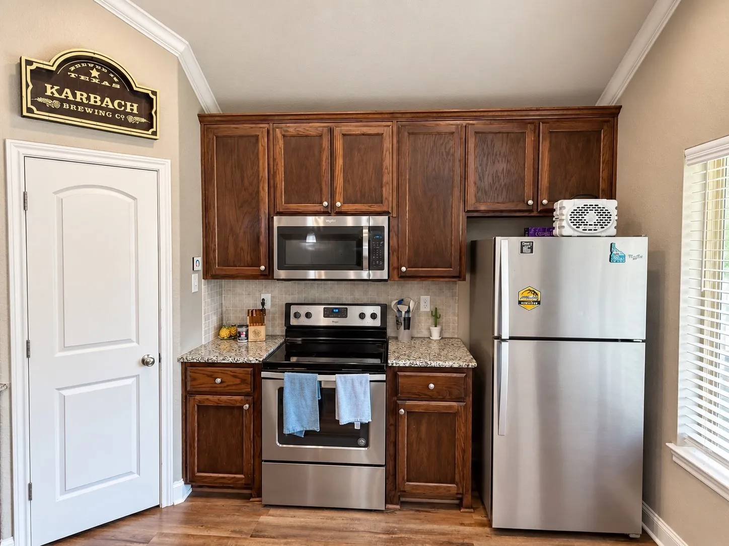 Single Family Residence For Sale in Mc Lennan County , 200 Church Avenue, Waco, Texas 76706, 4 Bedroom, 5 Bathroom, Garage spaces, 1,575 Sqft, built in 2017, mls#21385193, Real Estate Agent in Waco, Homes For Sale in Mc Lennan county, Homes For Sale in Waco, Realtor in Waco Texas, Real Estate Brokerage Independent Realty Texas, Luminita Cordes Realtor