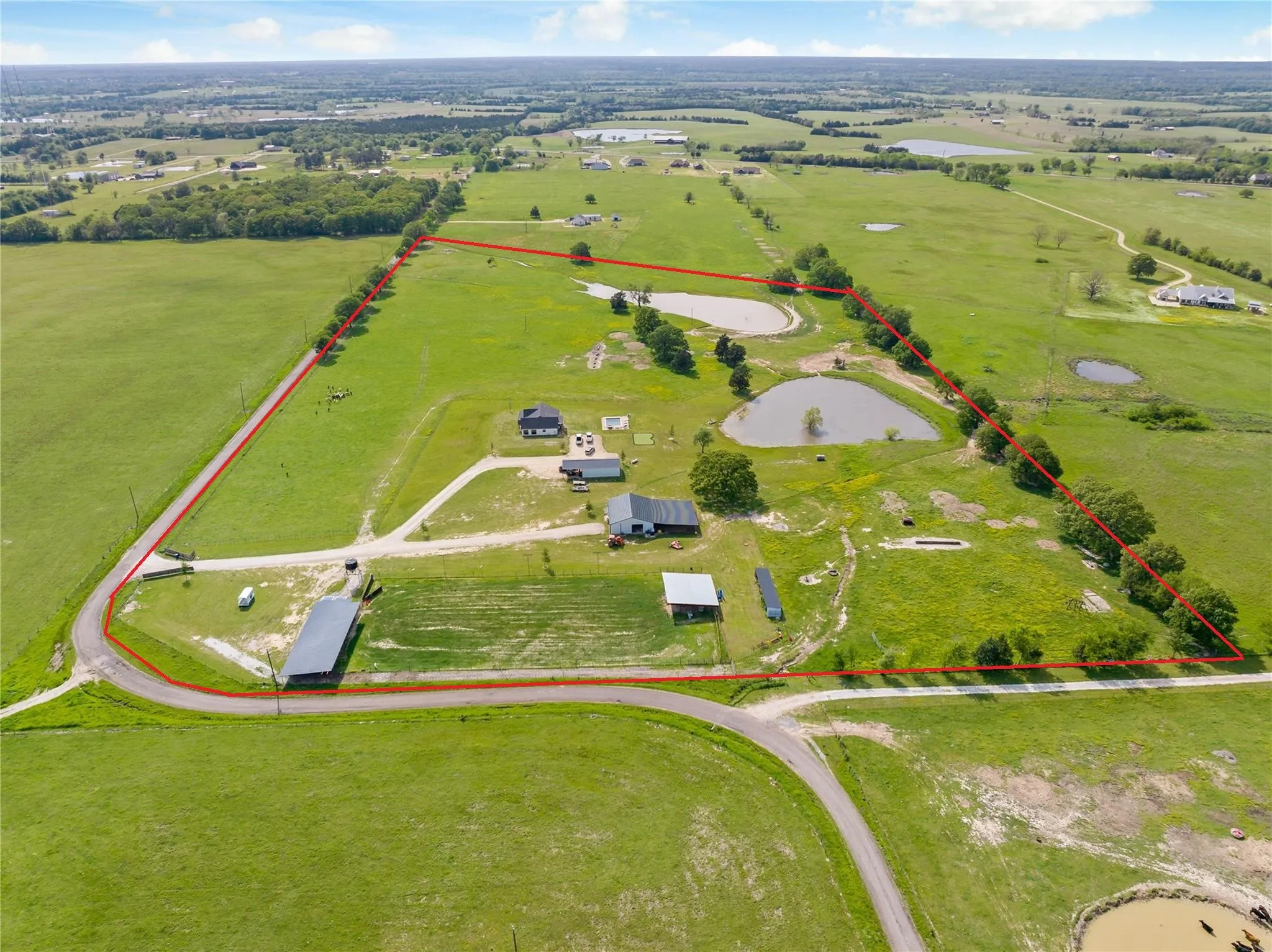 Farm For Sale in Lamar County , 634 COUNTY ROAD 44550, Paris, Texas 75462, 3 Bedroom, 2 Bathroom, Garage spaces, 2,025 Sqft, built in 2020, mls#21390812, Real Estate Agent in Paris, Homes For Sale in Lamar county, Homes For Sale in Paris, Realtor in Paris Texas, Real Estate Brokerage Independent Realty Texas, Luminita Cordes Realtor