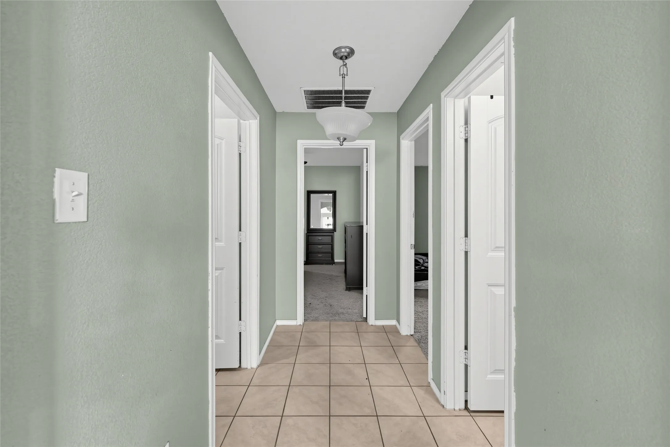 Single Family Residence For Sale in Kaufman County , 2316 Pontotoc Drive, Forney, Texas 75126, 4 Bedroom, 2 Bathroom, 1 Garage spaces, 1,905 Sqft, built in 2018, mls#21390674, Real Estate Agent in Forney, Homes For Sale in Kaufman county, Homes For Sale in Forney, Realtor in Forney Texas, Real Estate Brokerage Independent Realty Texas, Luminita Cordes Realtor