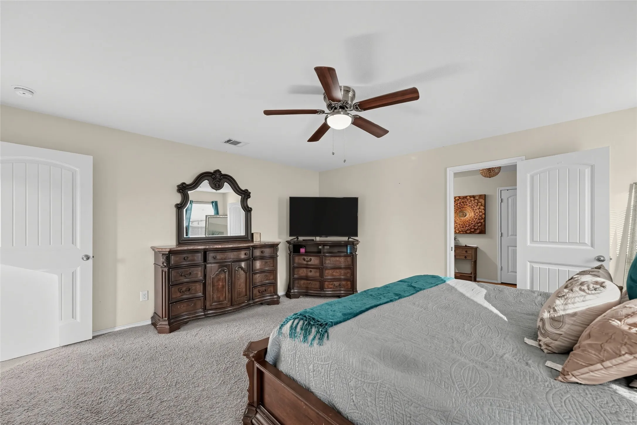 Single Family Residence For Sale in Kaufman County , 2316 Pontotoc Drive, Forney, Texas 75126, 4 Bedroom, 2 Bathroom, 1 Garage spaces, 1,905 Sqft, built in 2018, mls#21390674, Real Estate Agent in Forney, Homes For Sale in Kaufman county, Homes For Sale in Forney, Realtor in Forney Texas, Real Estate Brokerage Independent Realty Texas, Luminita Cordes Realtor