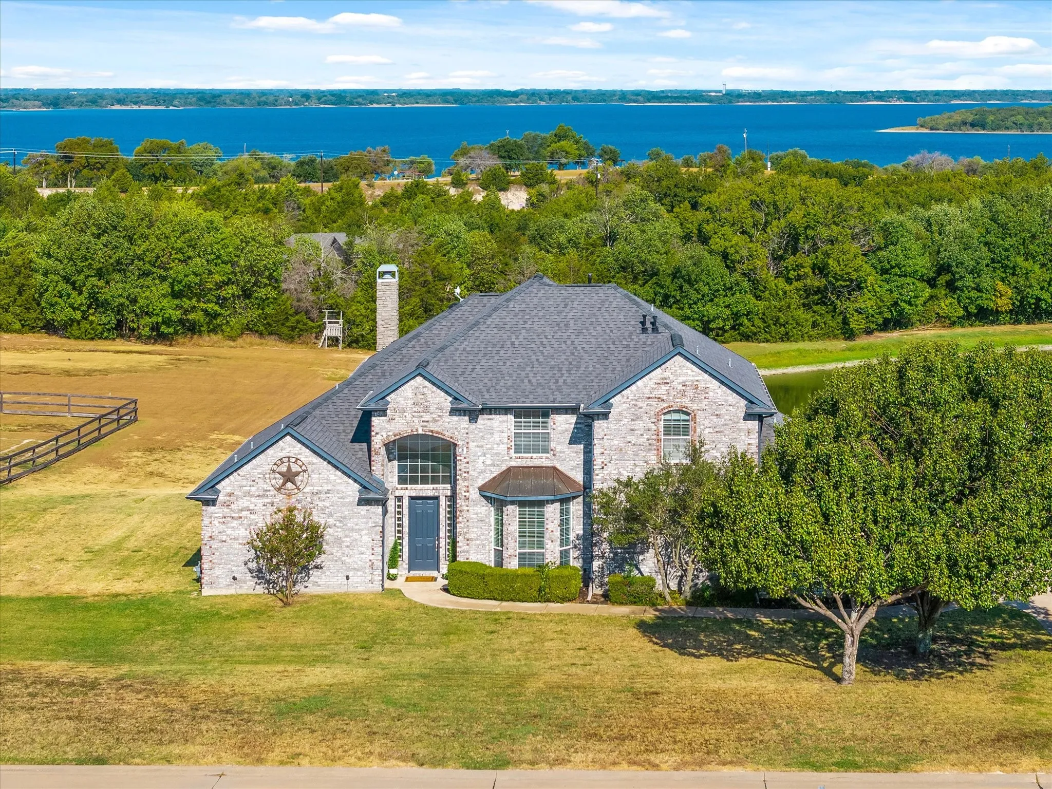 Welcome to country living on this acre plus tree-lined property!