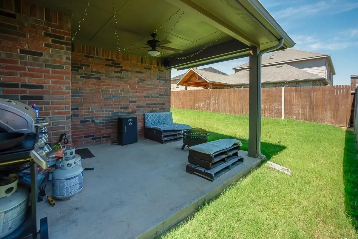 Single Family Residence For Rent in Denton County , 5209 Texana Drive, Frisco, Texas 75036, 4 Bedroom, 2 Bathroom, 2 Garage spaces, 2,063 Sqft, built in 2016, mls#21388030, Real Estate Agent in Frisco, Homes For Rent in Denton county, Homes For Rent in Frisco, Realtor in Frisco Texas, Real Estate Brokerage Independent Realty Texas, Luminita Cordes Realtor