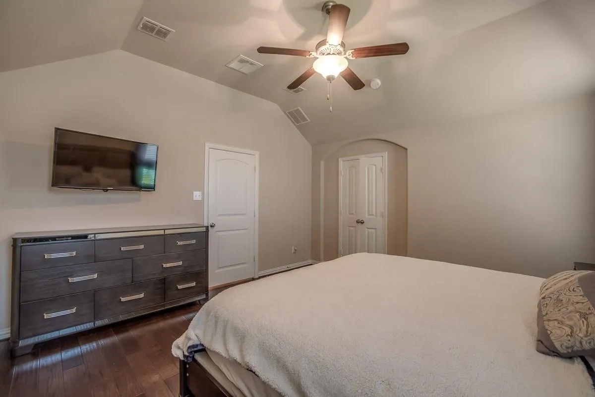Single Family Residence For Rent in Denton County , 5209 Texana Drive, Frisco, Texas 75036, 4 Bedroom, 2 Bathroom, 2 Garage spaces, 2,063 Sqft, built in 2016, mls#21388030, Real Estate Agent in Frisco, Homes For Rent in Denton county, Homes For Rent in Frisco, Realtor in Frisco Texas, Real Estate Brokerage Independent Realty Texas, Luminita Cordes Realtor