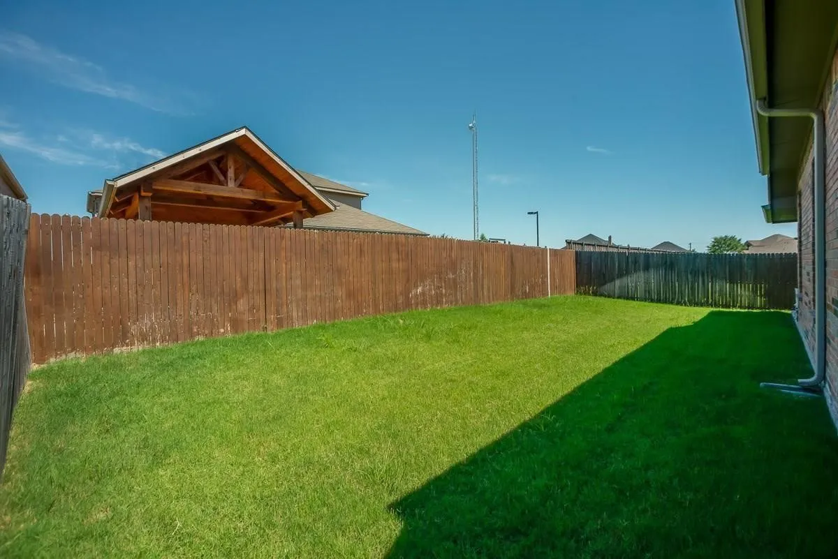 Single Family Residence For Rent in Denton County , 5209 Texana Drive, Frisco, Texas 75036, 4 Bedroom, 2 Bathroom, 2 Garage spaces, 2,063 Sqft, built in 2016, mls#21388030, Real Estate Agent in Frisco, Homes For Rent in Denton county, Homes For Rent in Frisco, Realtor in Frisco Texas, Real Estate Brokerage Independent Realty Texas, Luminita Cordes Realtor