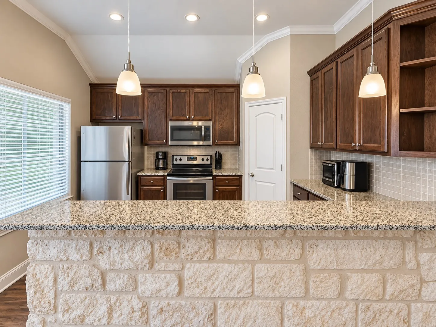 Single Family Residence For Sale in Mc Lennan County , 208 Church Avenue, Waco, Texas 76706, 4 Bedroom, 5 Bathroom, Garage spaces, 1,575 Sqft, built in 2017, mls#21385208, Real Estate Agent in Waco, Homes For Sale in Mc Lennan county, Homes For Sale in Waco, Realtor in Waco Texas, Real Estate Brokerage Independent Realty Texas, Luminita Cordes Realtor