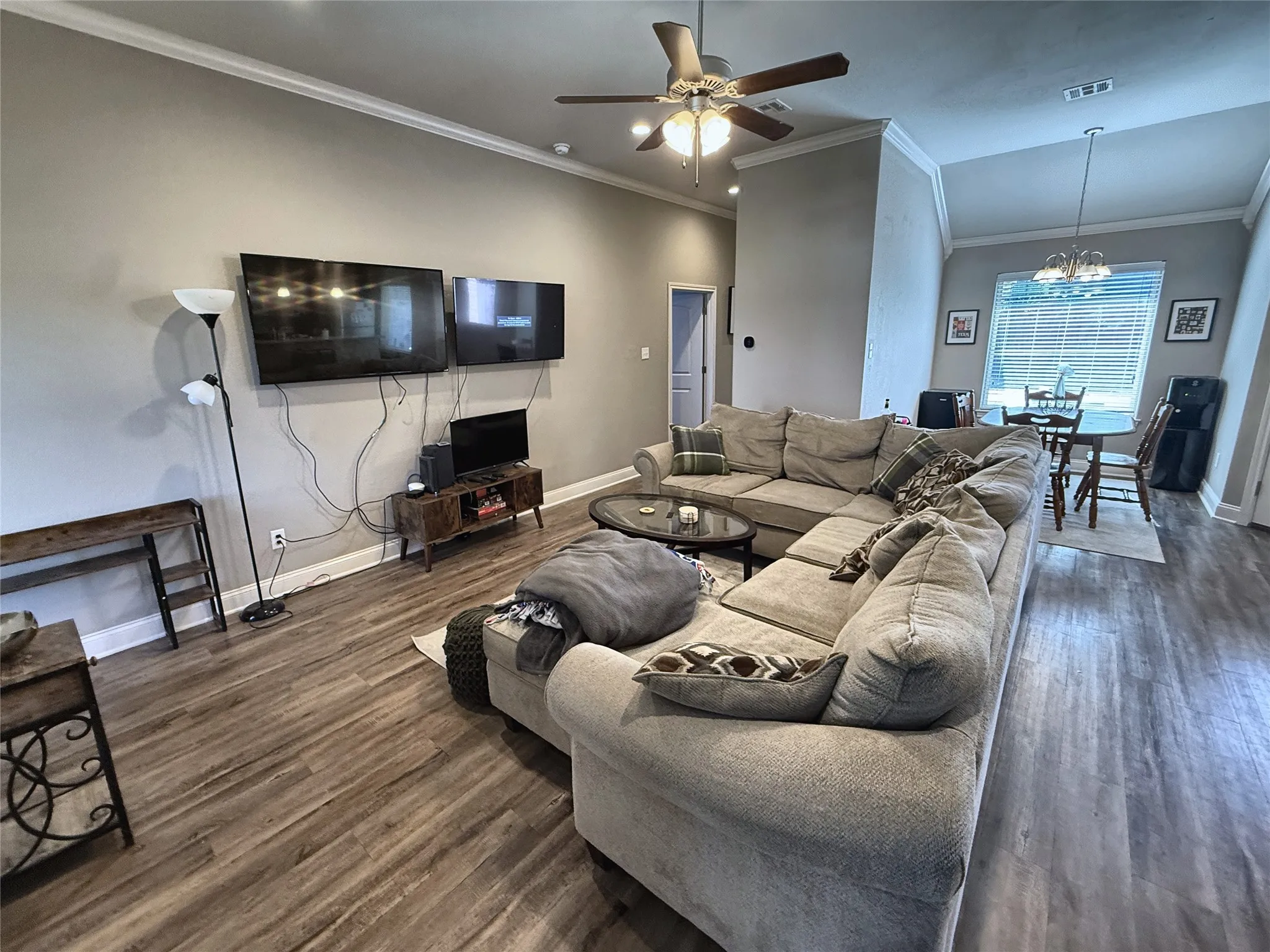 Single Family Residence For Sale in Mc Lennan County , 208 Church Avenue, Waco, Texas 76706, 4 Bedroom, 5 Bathroom, Garage spaces, 1,575 Sqft, built in 2017, mls#21385208, Real Estate Agent in Waco, Homes For Sale in Mc Lennan county, Homes For Sale in Waco, Realtor in Waco Texas, Real Estate Brokerage Independent Realty Texas, Luminita Cordes Realtor