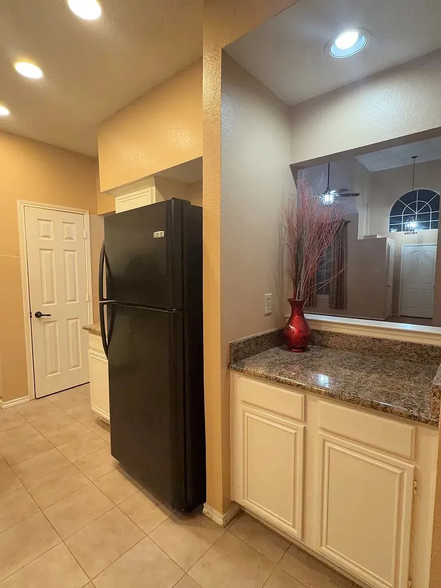 Single Family Residence For Rent in Collin County , 1208 Canoe Lane, Plano, Texas 75023, 5 Bedroom, 3 Bathroom, 2 Garage spaces, 2,068 Sqft, built in 1992, mls#21390832, Real Estate Agent in Plano, Homes For Rent in Collin county, Homes For Rent in Plano, Realtor in Plano Texas, Real Estate Brokerage Independent Realty Texas, Luminita Cordes Realtor