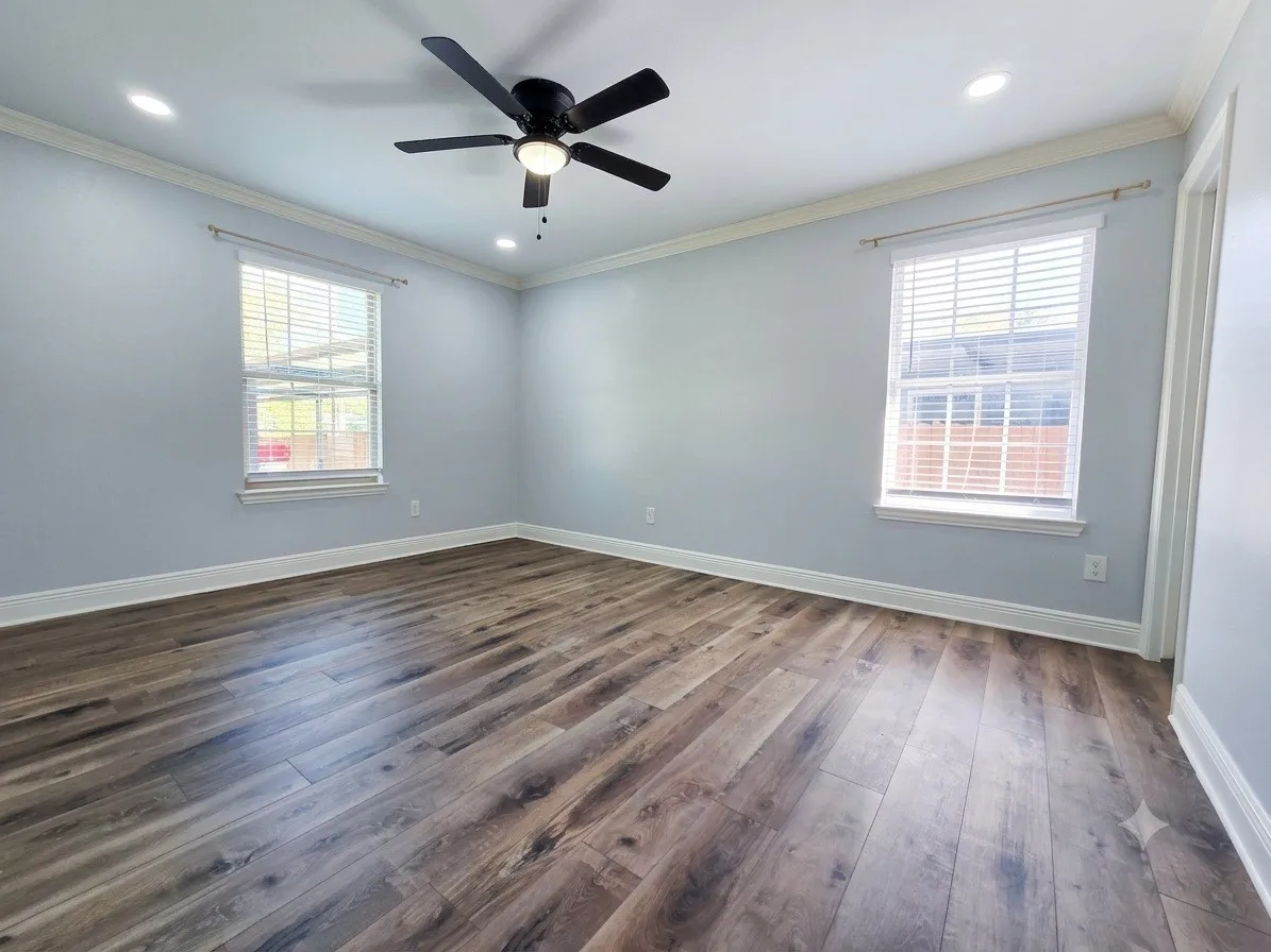 Single Family Residence For Rent in Dallas County , 914 17th Street, Grand Prairie, Texas 75050, 3 Bedroom, 2 Bathroom, Garage spaces, 1,310 Sqft, built in 1949, mls#21389744, Real Estate Agent in Grand Prairie, Homes For Rent in Dallas county, Homes For Rent in Grand Prairie, Realtor in Grand Prairie Texas, Real Estate Brokerage Independent Realty Texas, Luminita Cordes Realtor