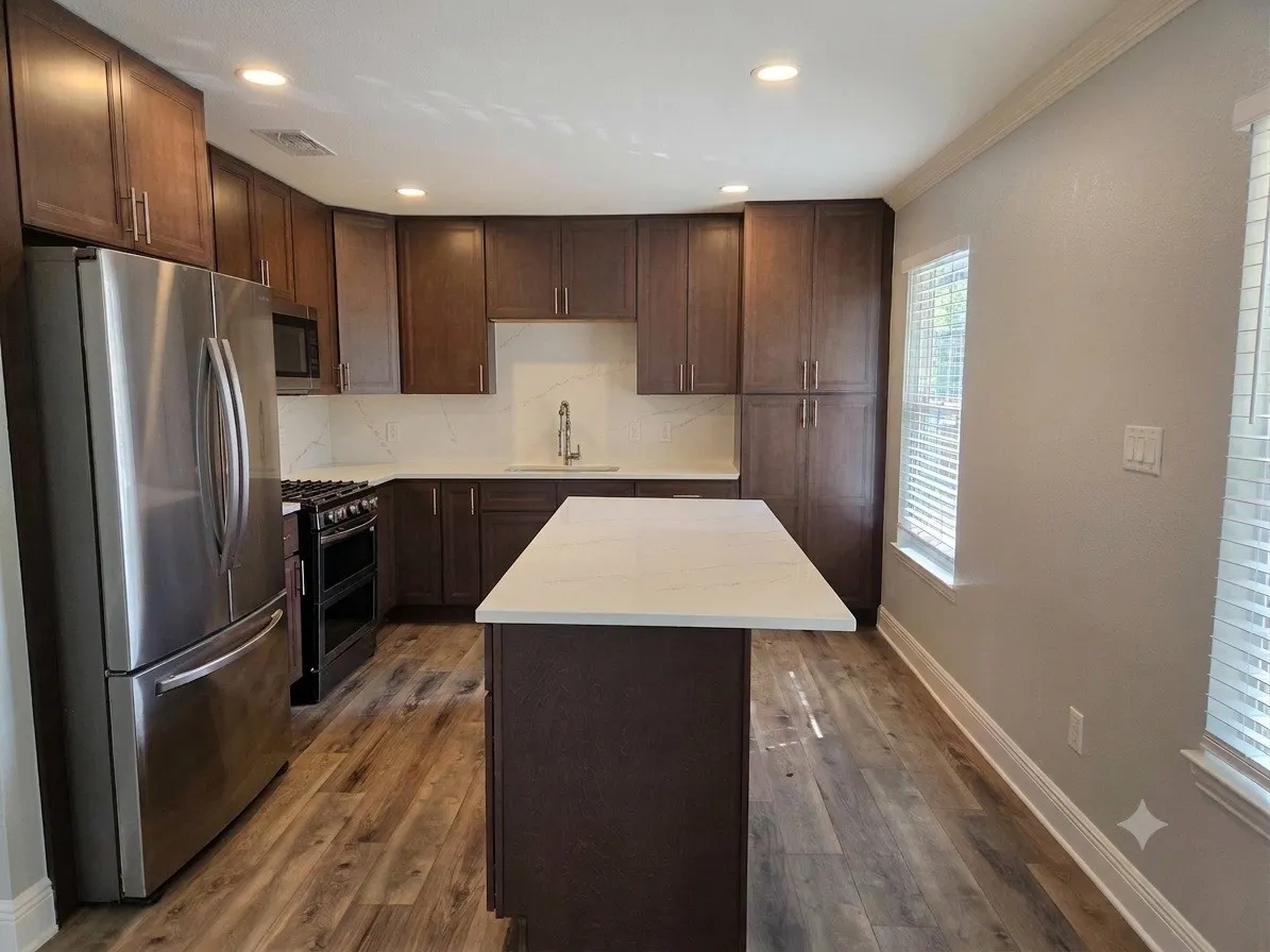 Single Family Residence For Rent in Dallas County , 914 17th Street, Grand Prairie, Texas 75050, 3 Bedroom, 2 Bathroom, Garage spaces, 1,310 Sqft, built in 1949, mls#21389744, Real Estate Agent in Grand Prairie, Homes For Rent in Dallas county, Homes For Rent in Grand Prairie, Realtor in Grand Prairie Texas, Real Estate Brokerage Independent Realty Texas, Luminita Cordes Realtor