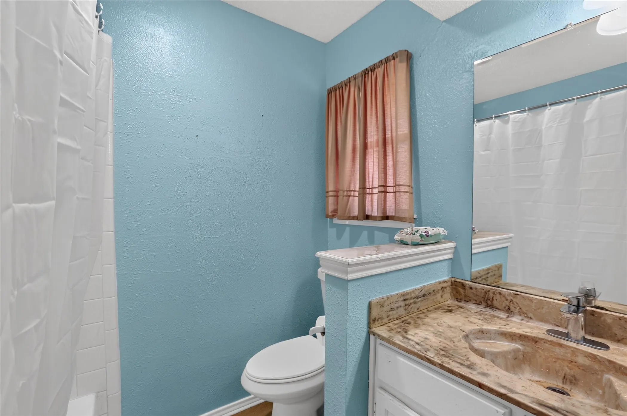 Single Family Residence For Sale in Tarrant County , 2413 Channing Drive, Grand Prairie, Texas 75052, 3 Bedroom, 2 Bathroom, 2 Garage spaces, 1,394 Sqft, built in 1983, mls#21390383, Real Estate Agent in Grand Prairie, Homes For Sale in Tarrant county, Homes For Sale in Grand Prairie, Realtor in Grand Prairie Texas, Real Estate Brokerage Independent Realty Texas, Luminita Cordes Realtor