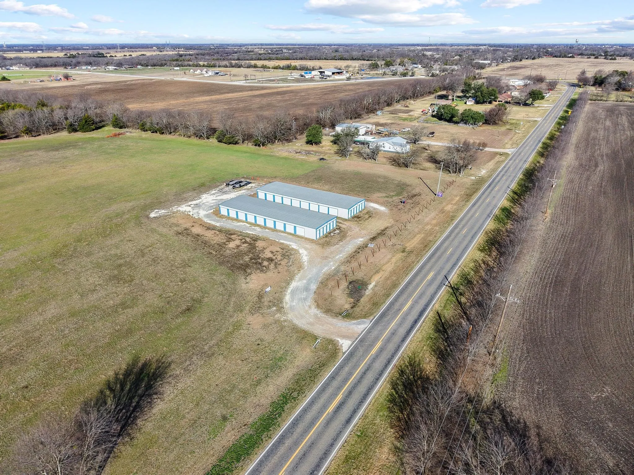 Warehouse For Sale in Fannin County , 1800 FM 815, Trenton, Texas 75490, 0, 0, Garage spaces, 0 Sqft, built in 2008, mls#21390385, Real Estate Agent in Trenton, Homes For Sale in Fannin county, Homes For Sale in Trenton, Realtor in Trenton Texas, Real Estate Brokerage Independent Realty Texas, Luminita Cordes Realtor
