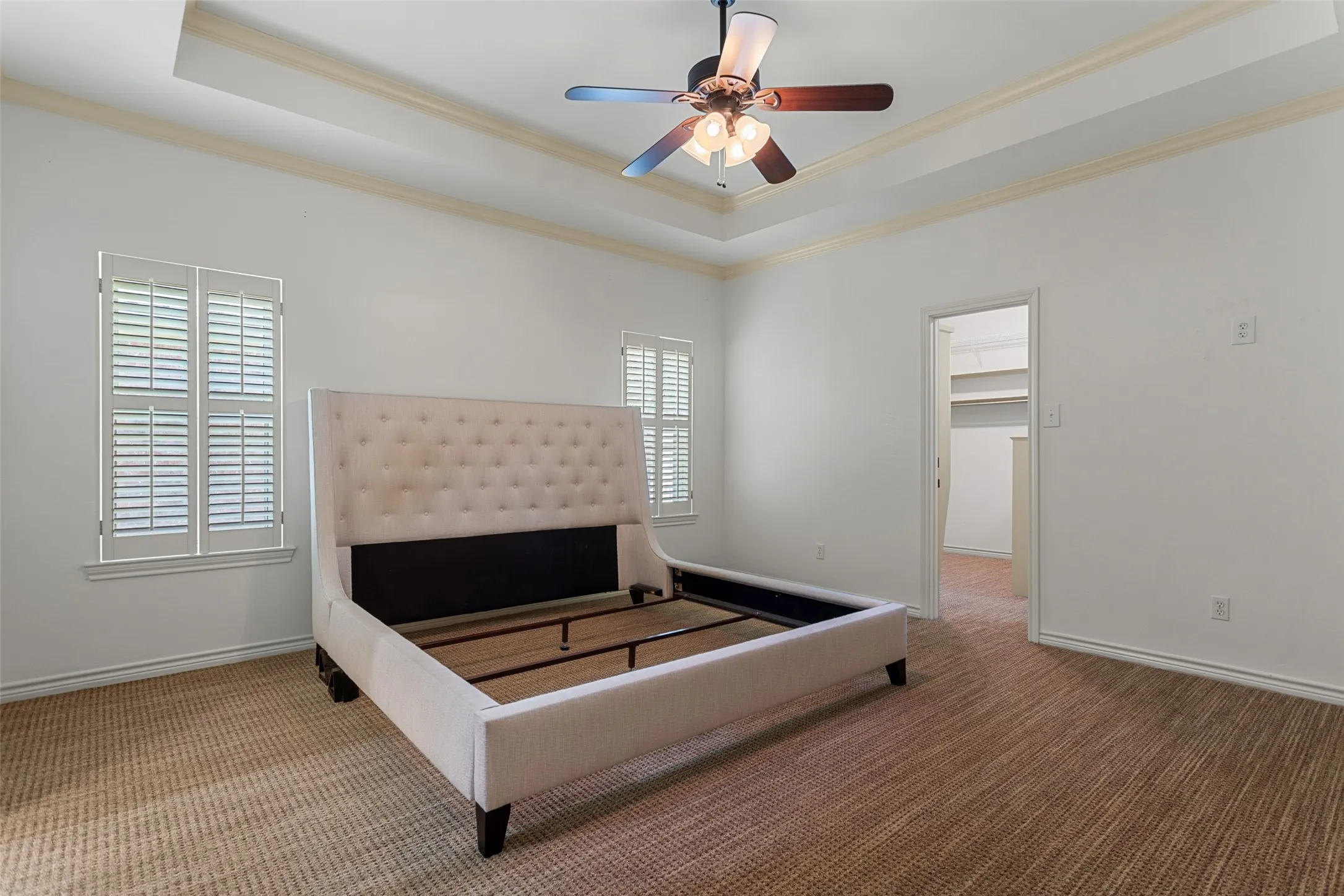 Single Family Residence For Sale in Smith County , 1116 Oak Garden Circle, Tyler, Texas 75703, 3 Bedroom, 3 Bathroom, 2 Garage spaces, 2,730 Sqft, built in 1995, mls#21390836, Real Estate Agent in Tyler, Homes For Sale in Smith county, Homes For Sale in Tyler, Realtor in Tyler Texas, Real Estate Brokerage Independent Realty Texas, Luminita Cordes Realtor