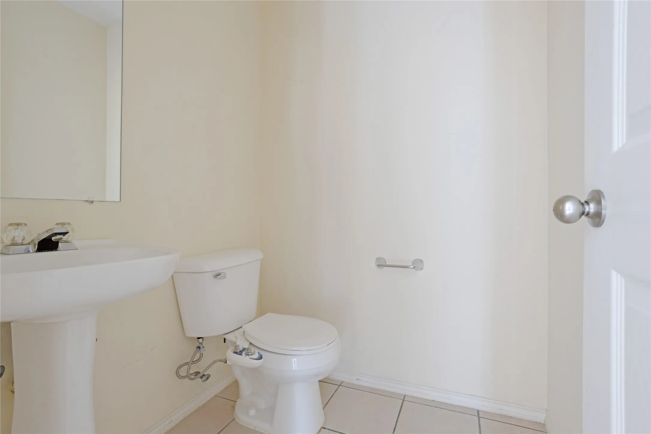 Single Family Residence For Rent in Grayson County , 1921 Southridge Lane, Sherman, Texas 75092, 3 Bedroom, 3 Bathroom, 2 Garage spaces, 2,971 Sqft, built in 2001, mls#21390847, Real Estate Agent in Sherman, Homes For Rent in Grayson county, Homes For Rent in Sherman, Realtor in Sherman Texas, Real Estate Brokerage Independent Realty Texas, Luminita Cordes Realtor
