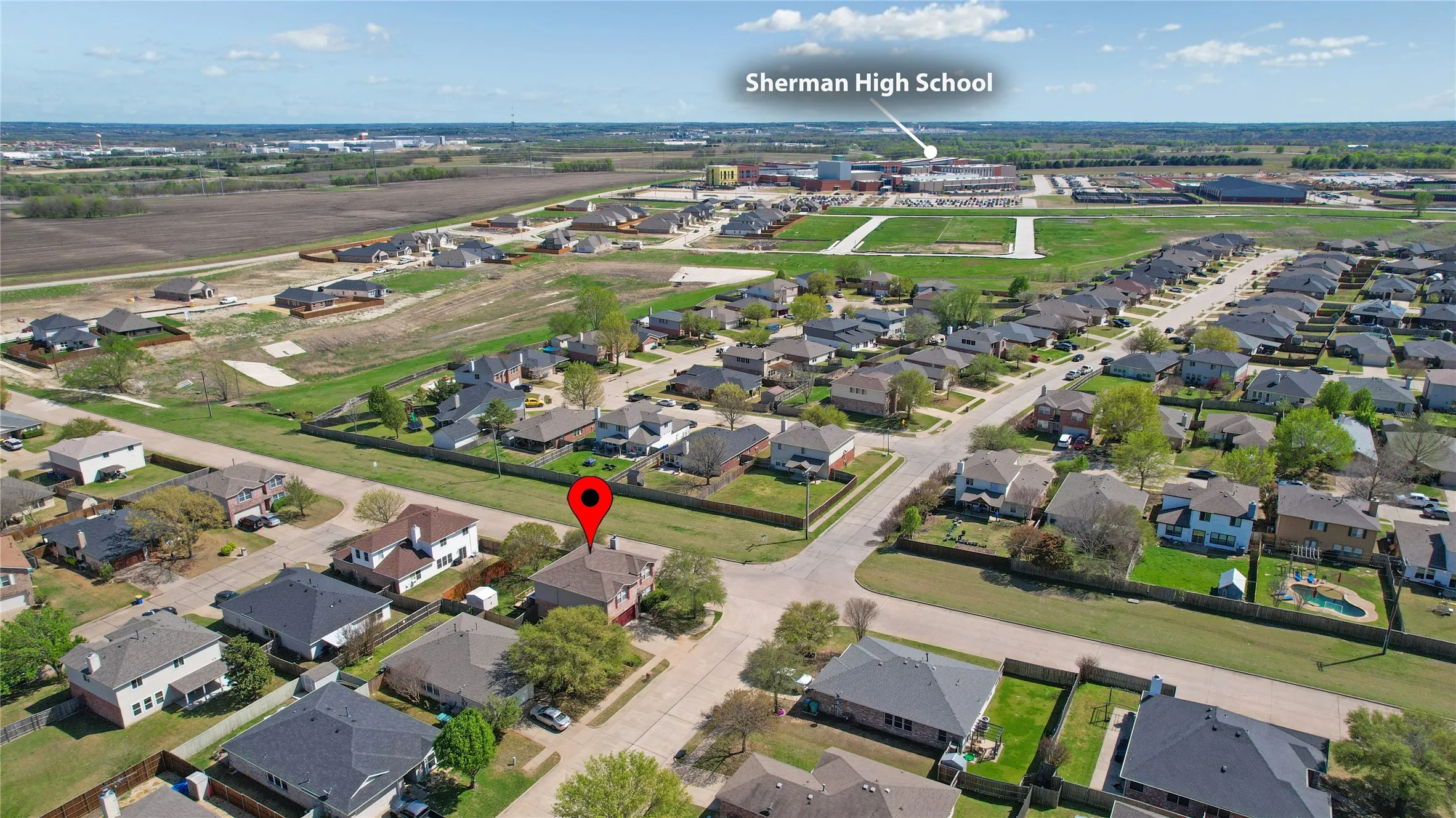 Single Family Residence For Rent in Grayson County , 1921 Southridge Lane, Sherman, Texas 75092, 3 Bedroom, 3 Bathroom, 2 Garage spaces, 2,971 Sqft, built in 2001, mls#21390847, Real Estate Agent in Sherman, Homes For Rent in Grayson county, Homes For Rent in Sherman, Realtor in Sherman Texas, Real Estate Brokerage Independent Realty Texas, Luminita Cordes Realtor