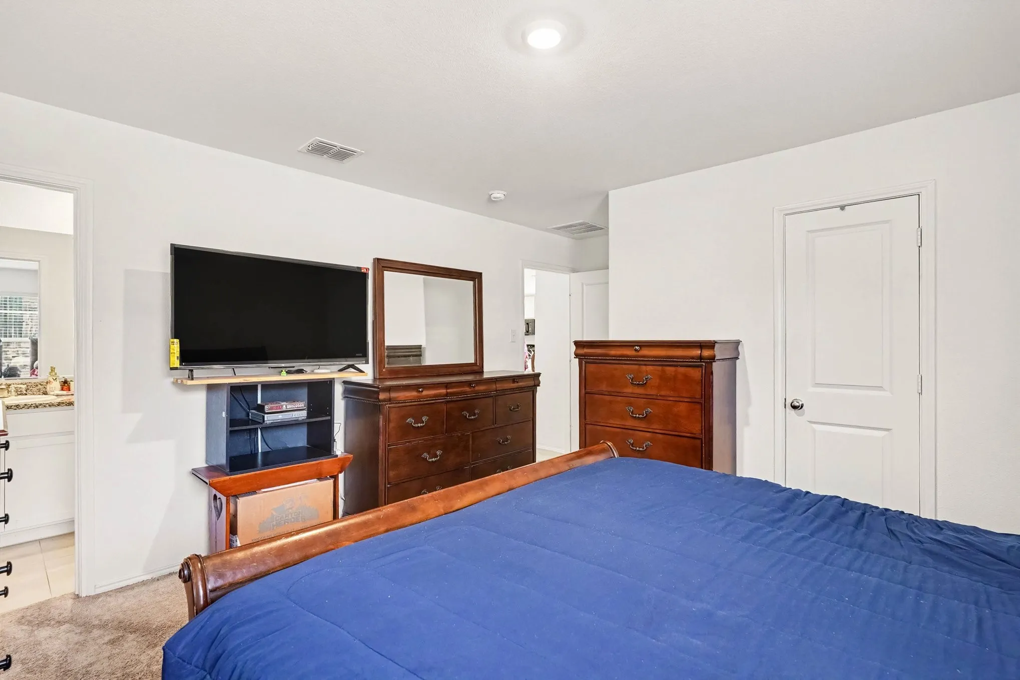 Single Family Residence For Sale in Tarrant County , 2908 Roy Road, Fort Worth, Texas 76119, 3 Bedroom, 2 Bathroom, 2 Garage spaces, 1,464 Sqft, built in 2023, mls#21386812, Real Estate Agent in Fort Worth, Homes For Sale in Tarrant county, Homes For Sale in Fort Worth, Realtor in Fort Worth Texas, Real Estate Brokerage Independent Realty Texas, Luminita Cordes Realtor