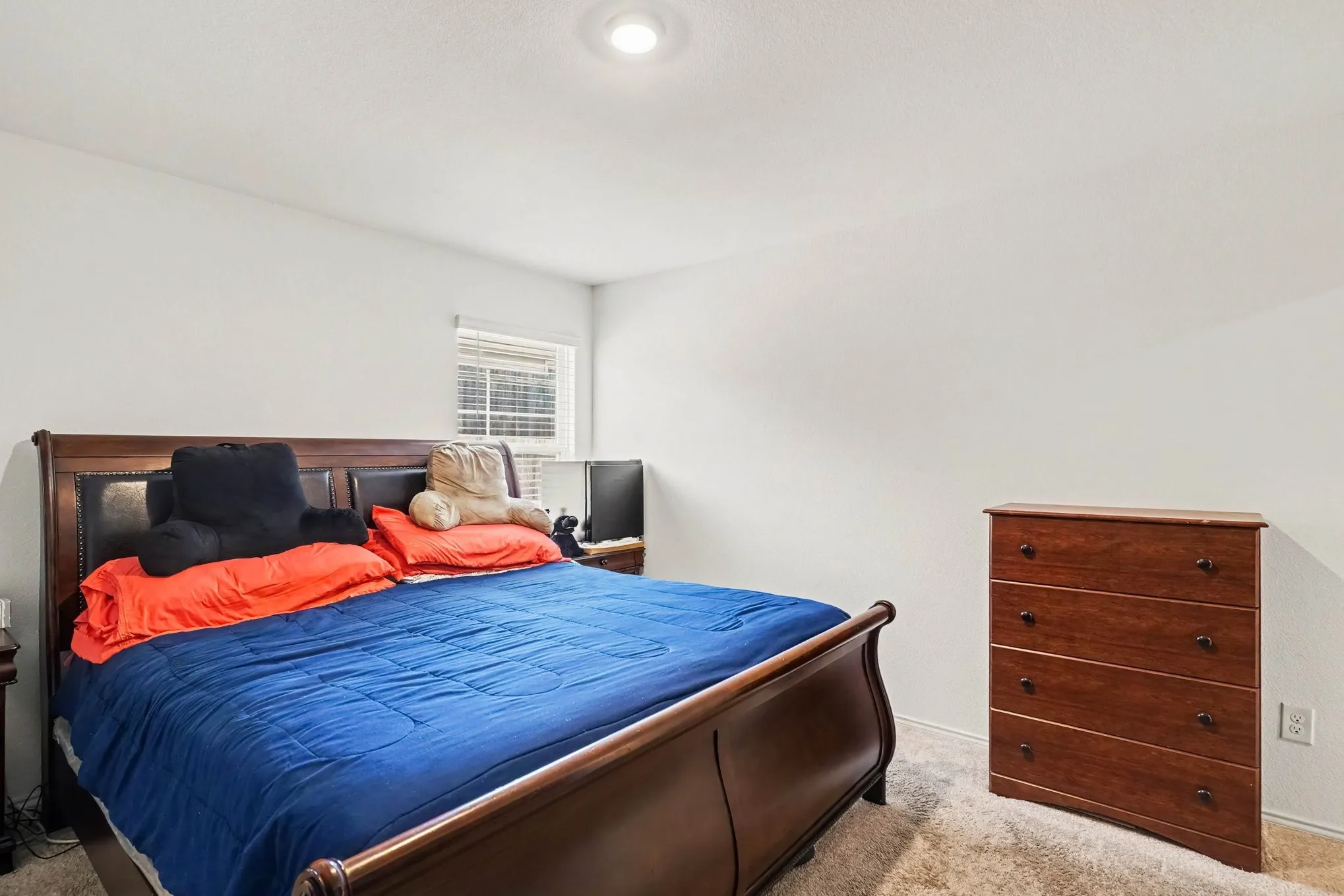 Single Family Residence For Sale in Tarrant County , 2908 Roy Road, Fort Worth, Texas 76119, 3 Bedroom, 2 Bathroom, 2 Garage spaces, 1,464 Sqft, built in 2023, mls#21386812, Real Estate Agent in Fort Worth, Homes For Sale in Tarrant county, Homes For Sale in Fort Worth, Realtor in Fort Worth Texas, Real Estate Brokerage Independent Realty Texas, Luminita Cordes Realtor