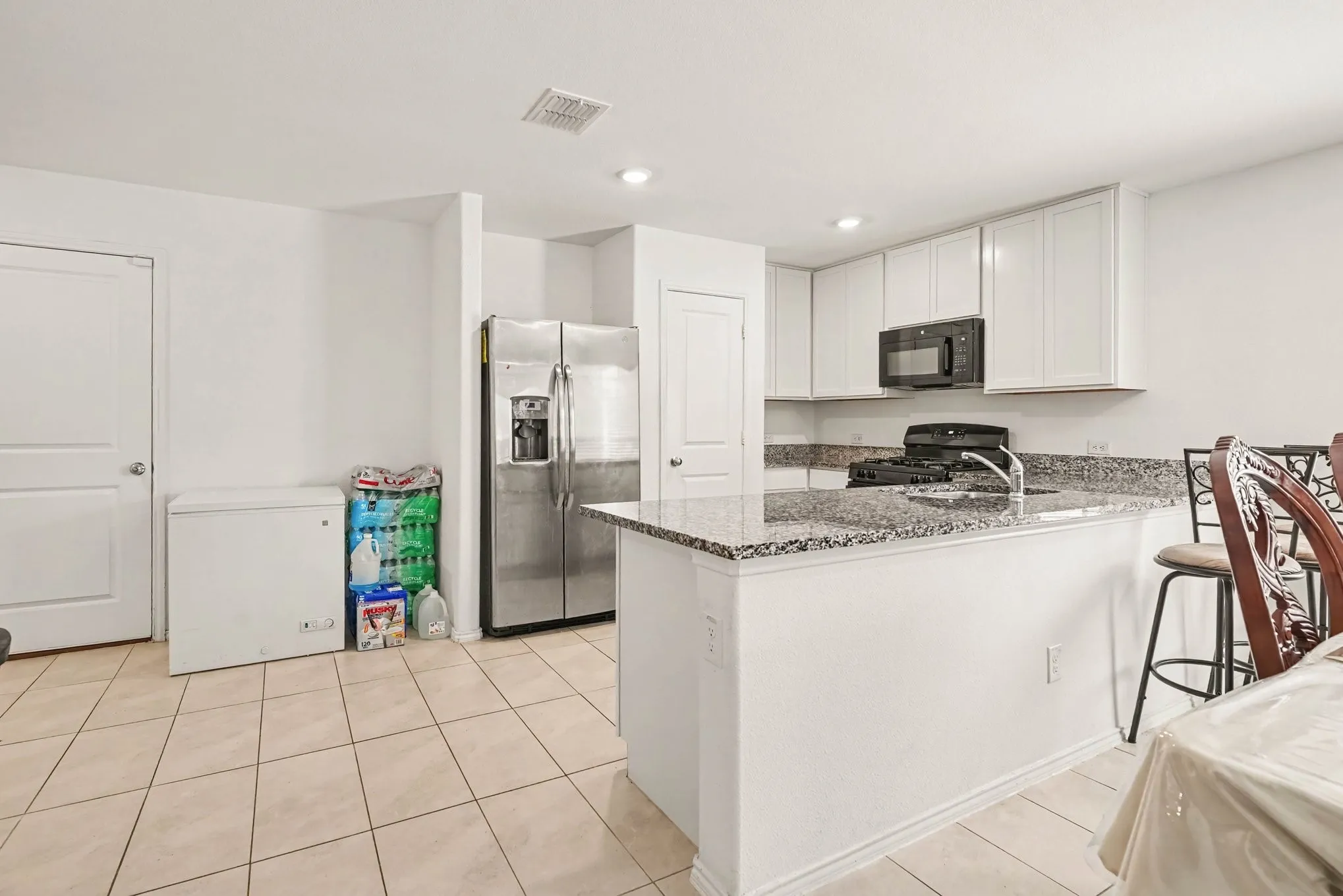 Single Family Residence For Sale in Tarrant County , 2908 Roy Road, Fort Worth, Texas 76119, 3 Bedroom, 2 Bathroom, 2 Garage spaces, 1,464 Sqft, built in 2023, mls#21386812, Real Estate Agent in Fort Worth, Homes For Sale in Tarrant county, Homes For Sale in Fort Worth, Realtor in Fort Worth Texas, Real Estate Brokerage Independent Realty Texas, Luminita Cordes Realtor