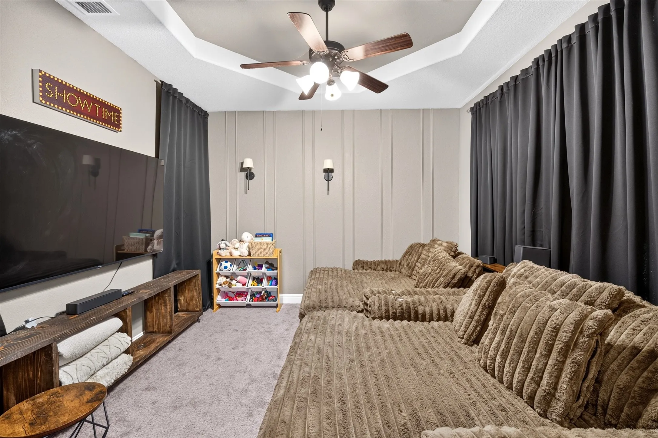 Single Family Residence For Sale in Johnson County , 12717 Caliber Drive, Godley, Texas 76044, 4 Bedroom, 3 Bathroom, 2 Garage spaces, 2,619 Sqft, built in 2022, mls#21390816, Real Estate Agent in Godley, Homes For Sale in Johnson county, Homes For Sale in Godley, Realtor in Godley Texas, Real Estate Brokerage Independent Realty Texas, Luminita Cordes Realtor