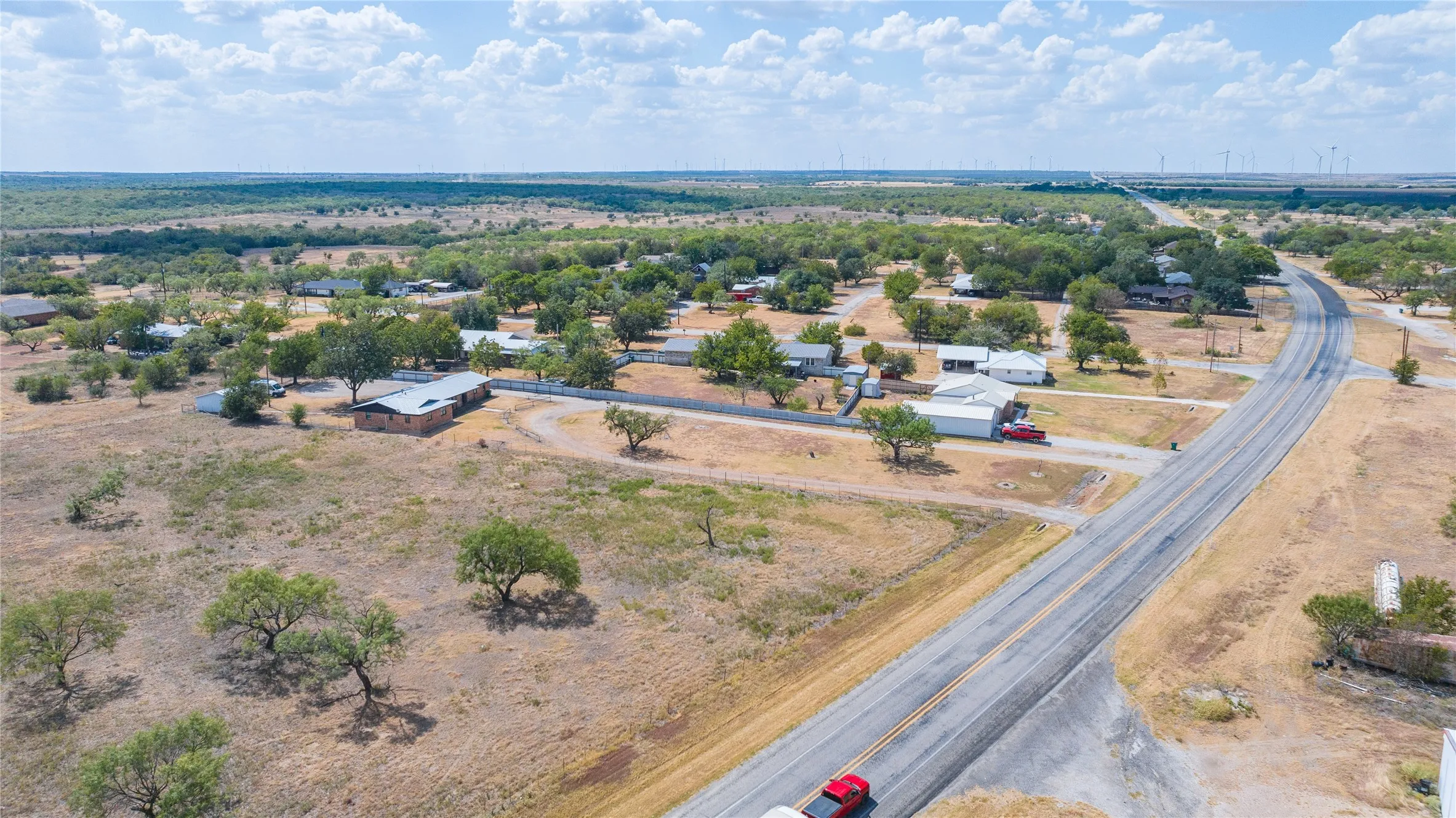 Single Family Residence For Sale in Throckmorton County , 707 W Chestnut Street, Throckmorton, Texas 76483, 3 Bedroom, 2 Bathroom, 2 Garage spaces, 1,842 Sqft, built in 1964, mls#21390789, Real Estate Agent in Throckmorton, Homes For Sale in Throckmorton county, Homes For Sale in Throckmorton, Realtor in Throckmorton Texas, Real Estate Brokerage Independent Realty Texas, Luminita Cordes Realtor