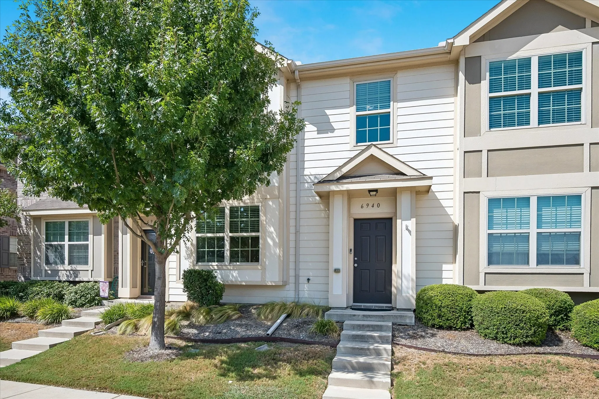 Townhouse For Sale