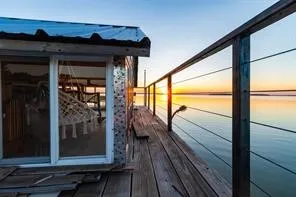 Waterfront decking with cable railing