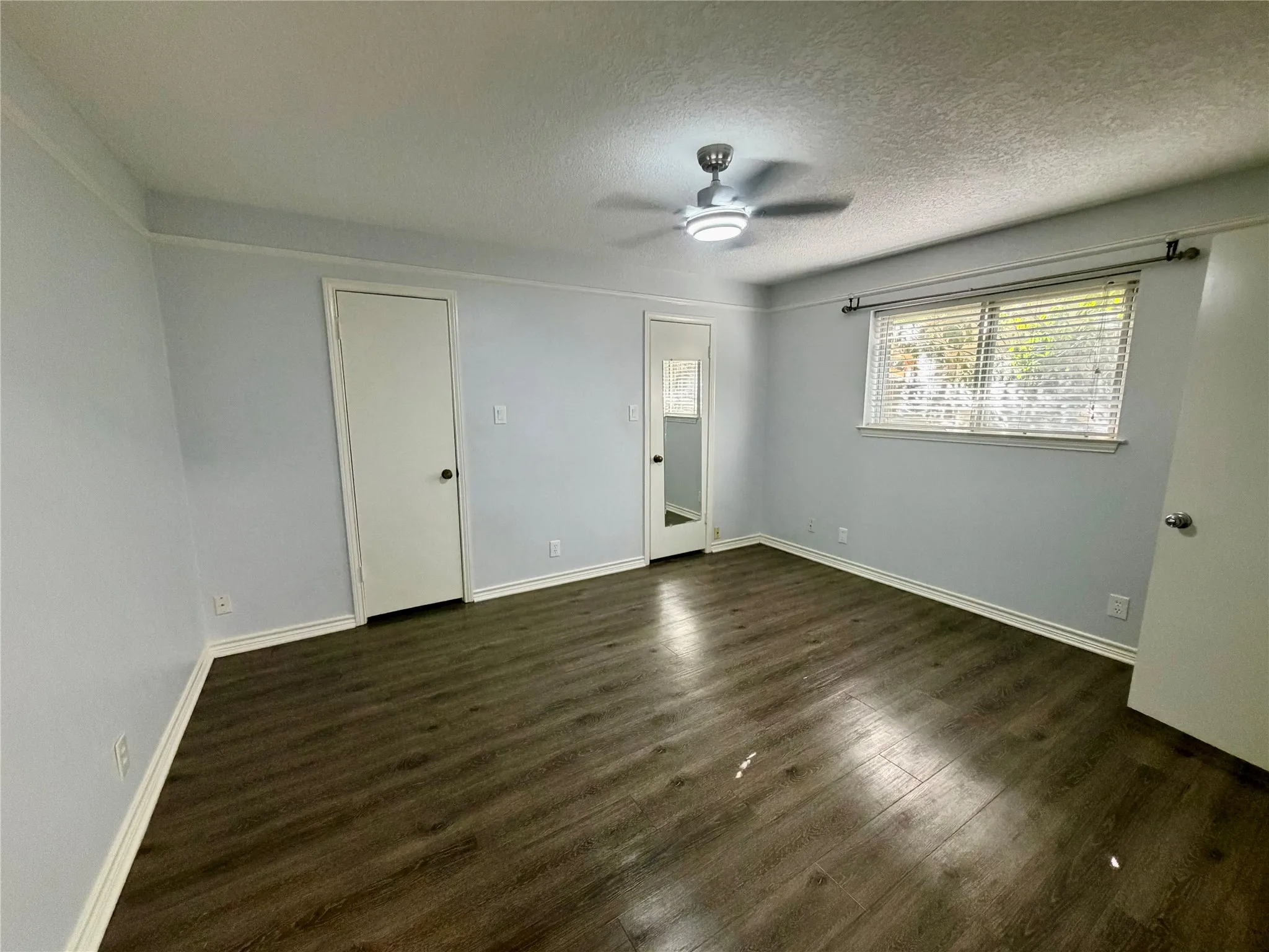 Single Family Residence For Rent in Denton County , 608 Coronado Drive, Denton, Texas 76209, 3 Bedroom, 2 Bathroom, 2 Garage spaces, 1,364 Sqft, built in 1972, mls#21390741, Real Estate Agent in Denton, Homes For Rent in Denton county, Homes For Rent in Denton, Realtor in Denton Texas, Real Estate Brokerage Independent Realty Texas, Luminita Cordes Realtor