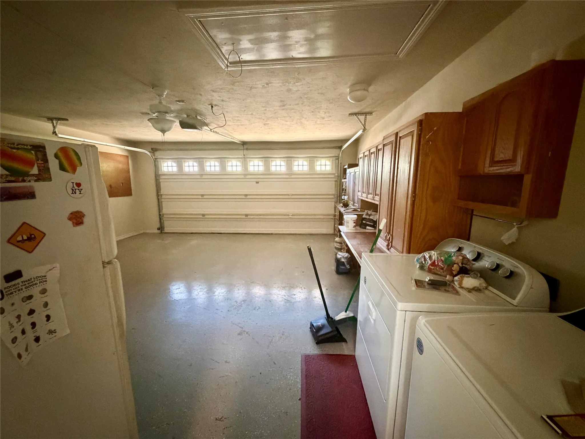 Single Family Residence For Rent in Denton County , 608 Coronado Drive, Denton, Texas 76209, 3 Bedroom, 2 Bathroom, 2 Garage spaces, 1,364 Sqft, built in 1972, mls#21390741, Real Estate Agent in Denton, Homes For Rent in Denton county, Homes For Rent in Denton, Realtor in Denton Texas, Real Estate Brokerage Independent Realty Texas, Luminita Cordes Realtor