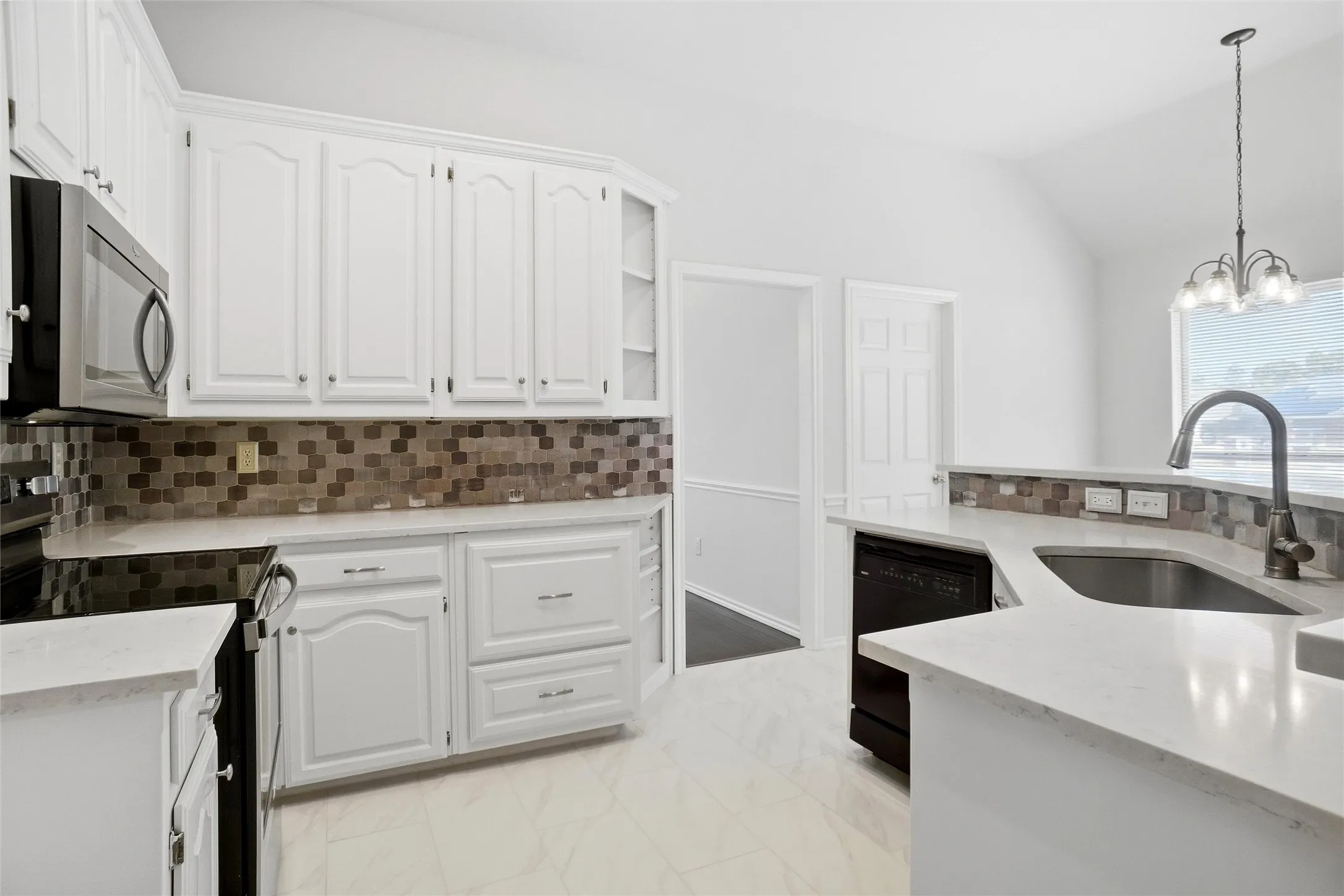 Single Family Residence For Sale