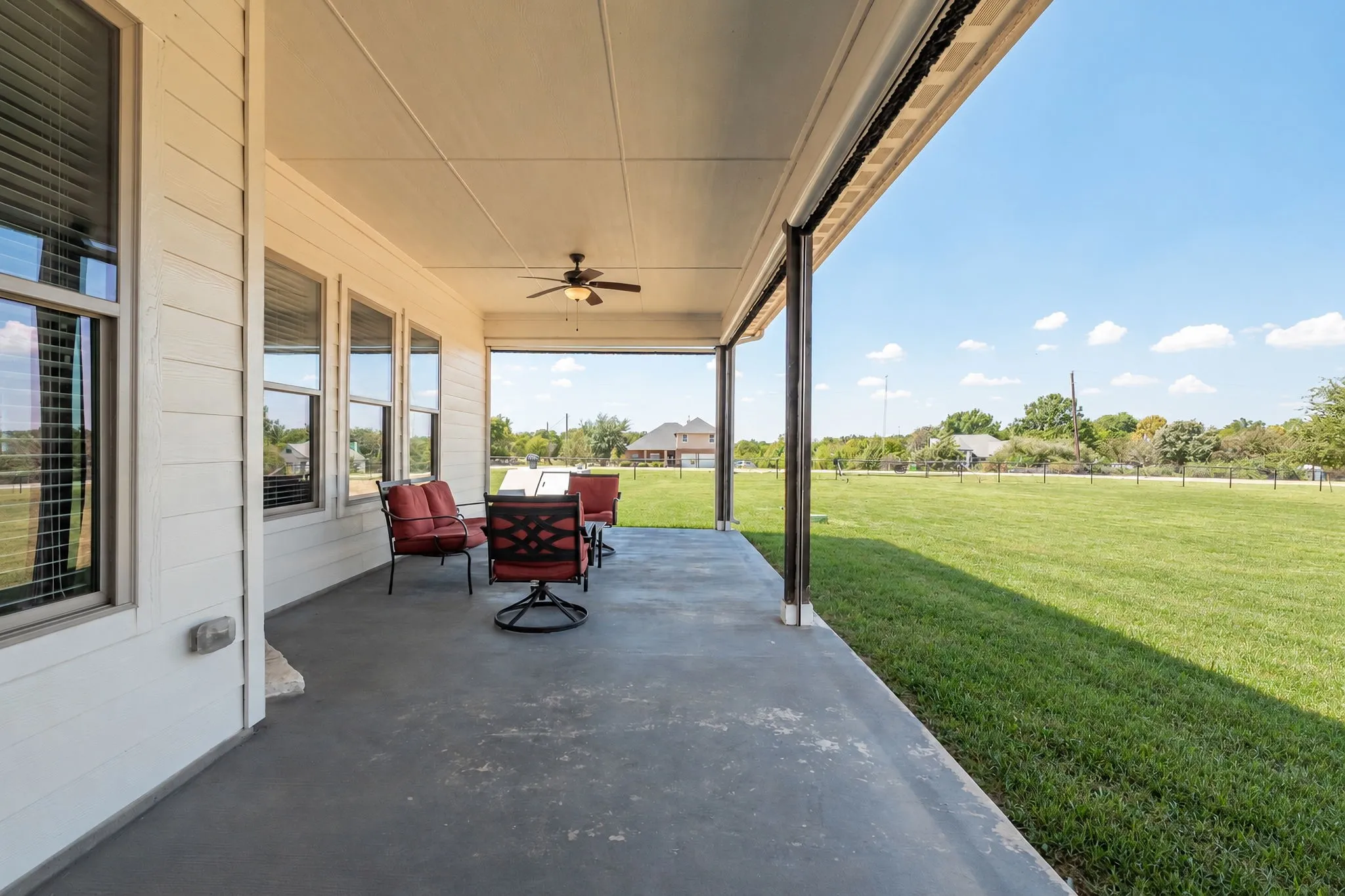 Single Family Residence For Sale in Collin County , 10133 Private Road 5393, Princeton, Texas 75407, 4 Bedroom, 3 Bathroom, 3 Garage spaces, 2,580 Sqft, built in 2018, mls#21388314, Real Estate Agent in Princeton, Homes For Sale in Collin county, Homes For Sale in Princeton, Realtor in Princeton Texas, Real Estate Brokerage Independent Realty Texas, Luminita Cordes Realtor