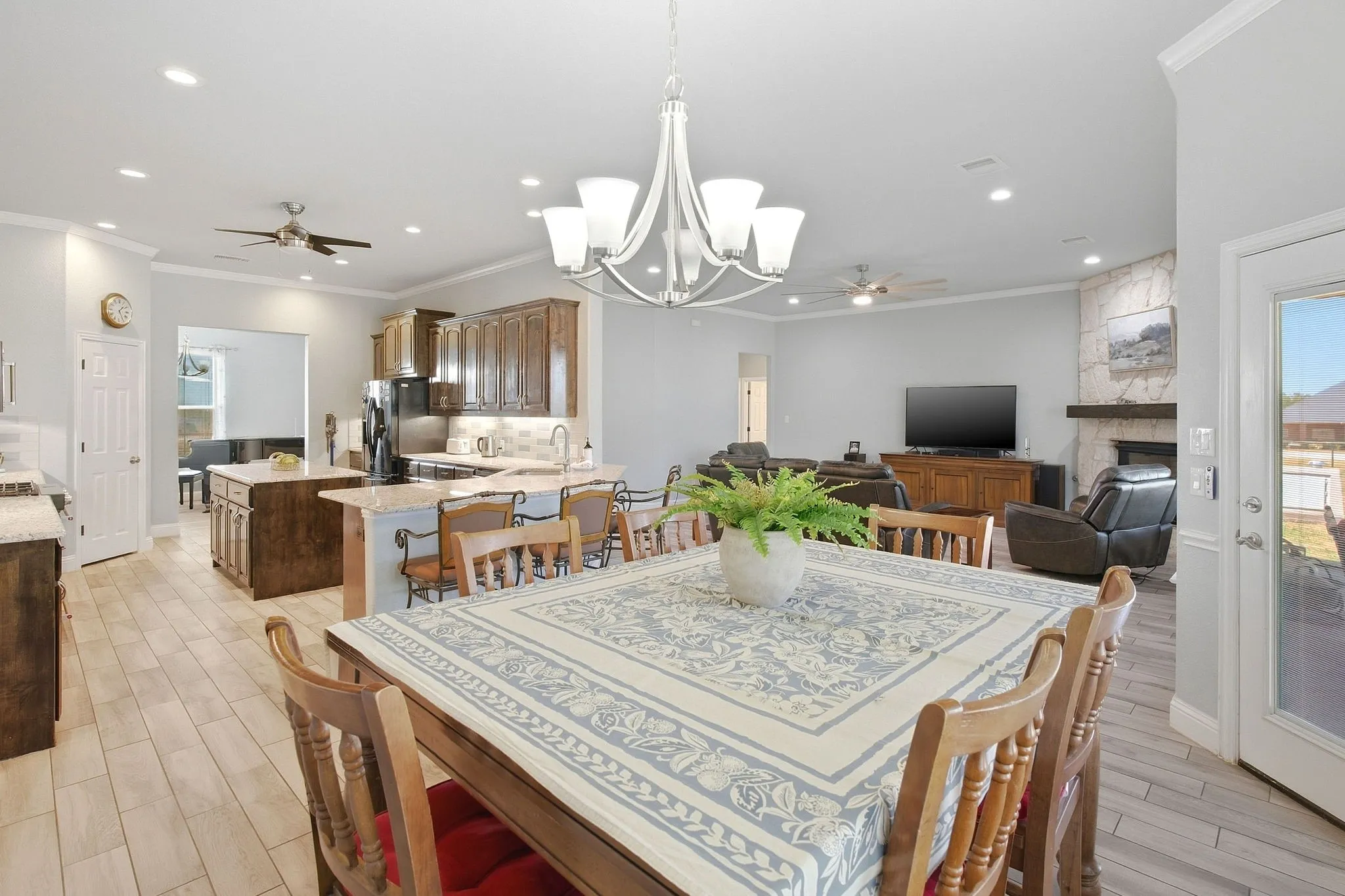 Single Family Residence For Sale in Collin County , 10133 Private Road 5393, Princeton, Texas 75407, 4 Bedroom, 3 Bathroom, 3 Garage spaces, 2,580 Sqft, built in 2018, mls#21388314, Real Estate Agent in Princeton, Homes For Sale in Collin county, Homes For Sale in Princeton, Realtor in Princeton Texas, Real Estate Brokerage Independent Realty Texas, Luminita Cordes Realtor
