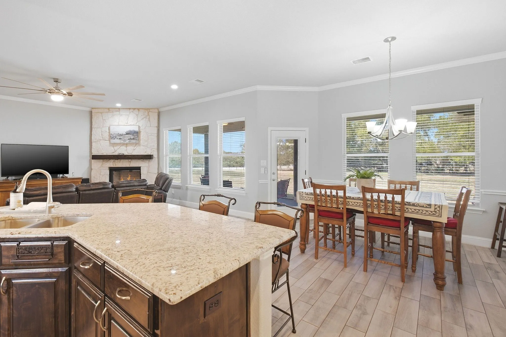 Single Family Residence For Sale in Collin County , 10133 Private Road 5393, Princeton, Texas 75407, 4 Bedroom, 3 Bathroom, 3 Garage spaces, 2,580 Sqft, built in 2018, mls#21388314, Real Estate Agent in Princeton, Homes For Sale in Collin county, Homes For Sale in Princeton, Realtor in Princeton Texas, Real Estate Brokerage Independent Realty Texas, Luminita Cordes Realtor