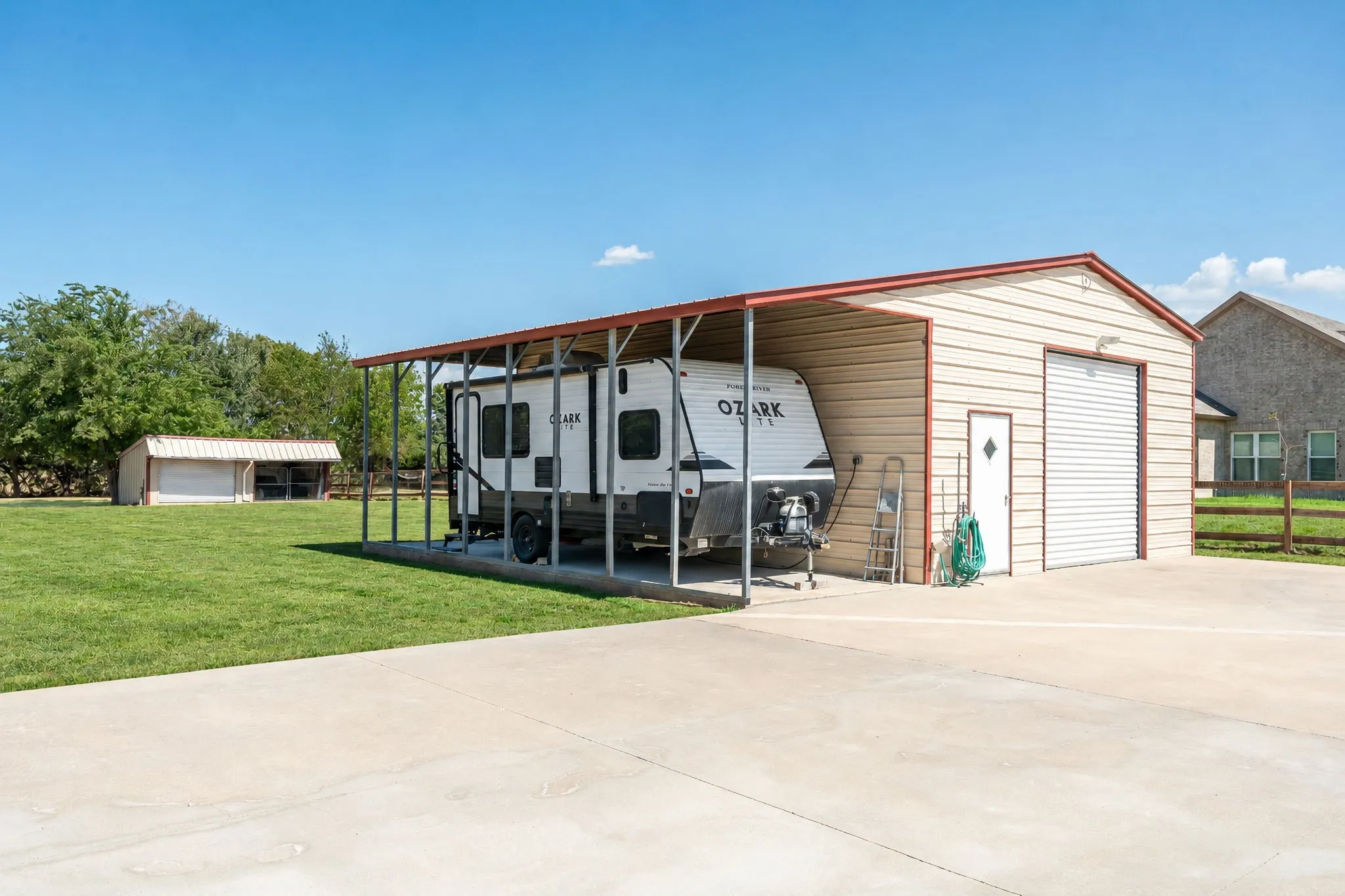 Single Family Residence For Sale in Collin County , 10133 Private Road 5393, Princeton, Texas 75407, 4 Bedroom, 3 Bathroom, 3 Garage spaces, 2,580 Sqft, built in 2018, mls#21388314, Real Estate Agent in Princeton, Homes For Sale in Collin county, Homes For Sale in Princeton, Realtor in Princeton Texas, Real Estate Brokerage Independent Realty Texas, Luminita Cordes Realtor