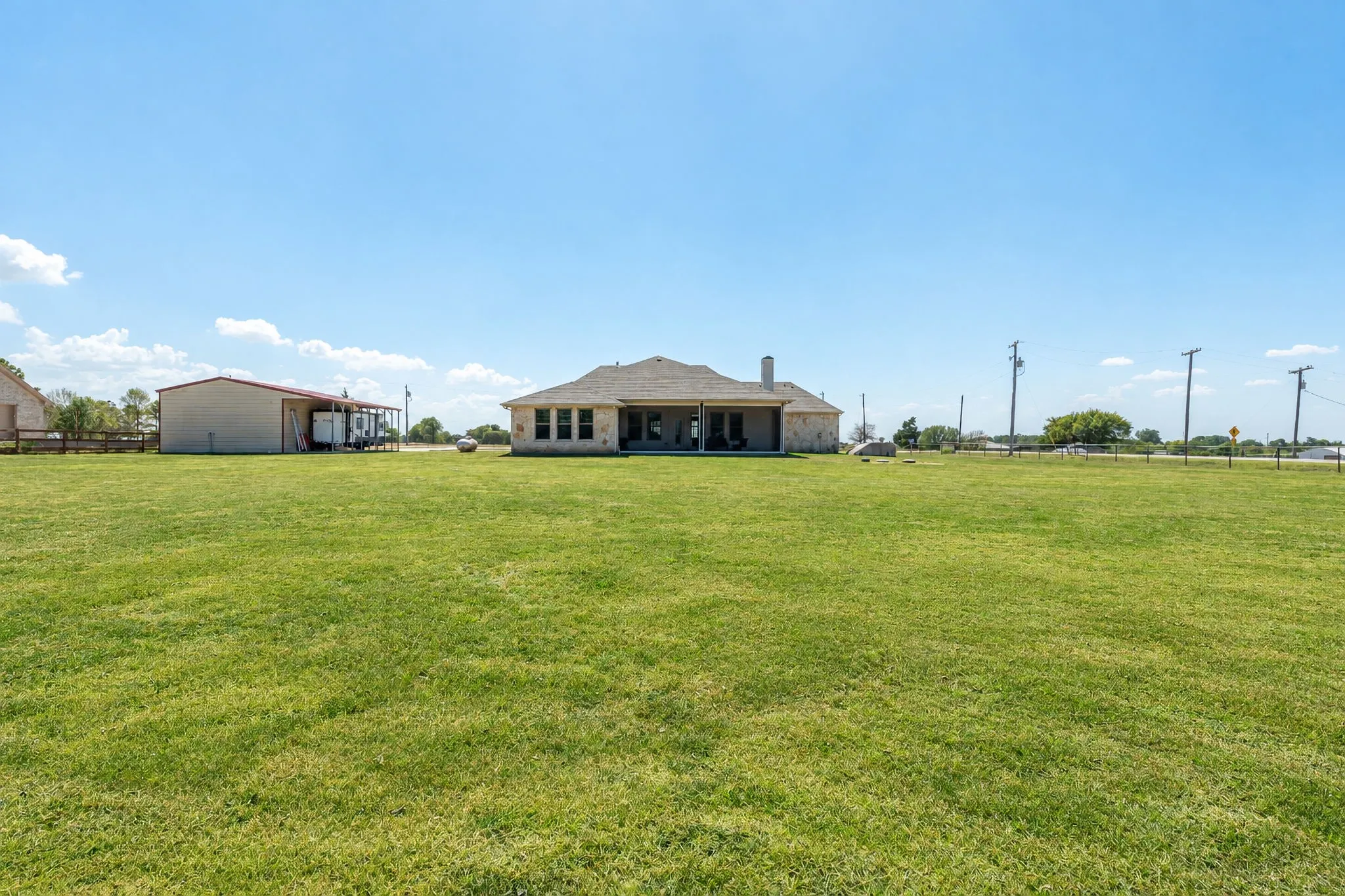 Single Family Residence For Sale in Collin County , 10133 Private Road 5393, Princeton, Texas 75407, 4 Bedroom, 3 Bathroom, 3 Garage spaces, 2,580 Sqft, built in 2018, mls#21388314, Real Estate Agent in Princeton, Homes For Sale in Collin county, Homes For Sale in Princeton, Realtor in Princeton Texas, Real Estate Brokerage Independent Realty Texas, Luminita Cordes Realtor