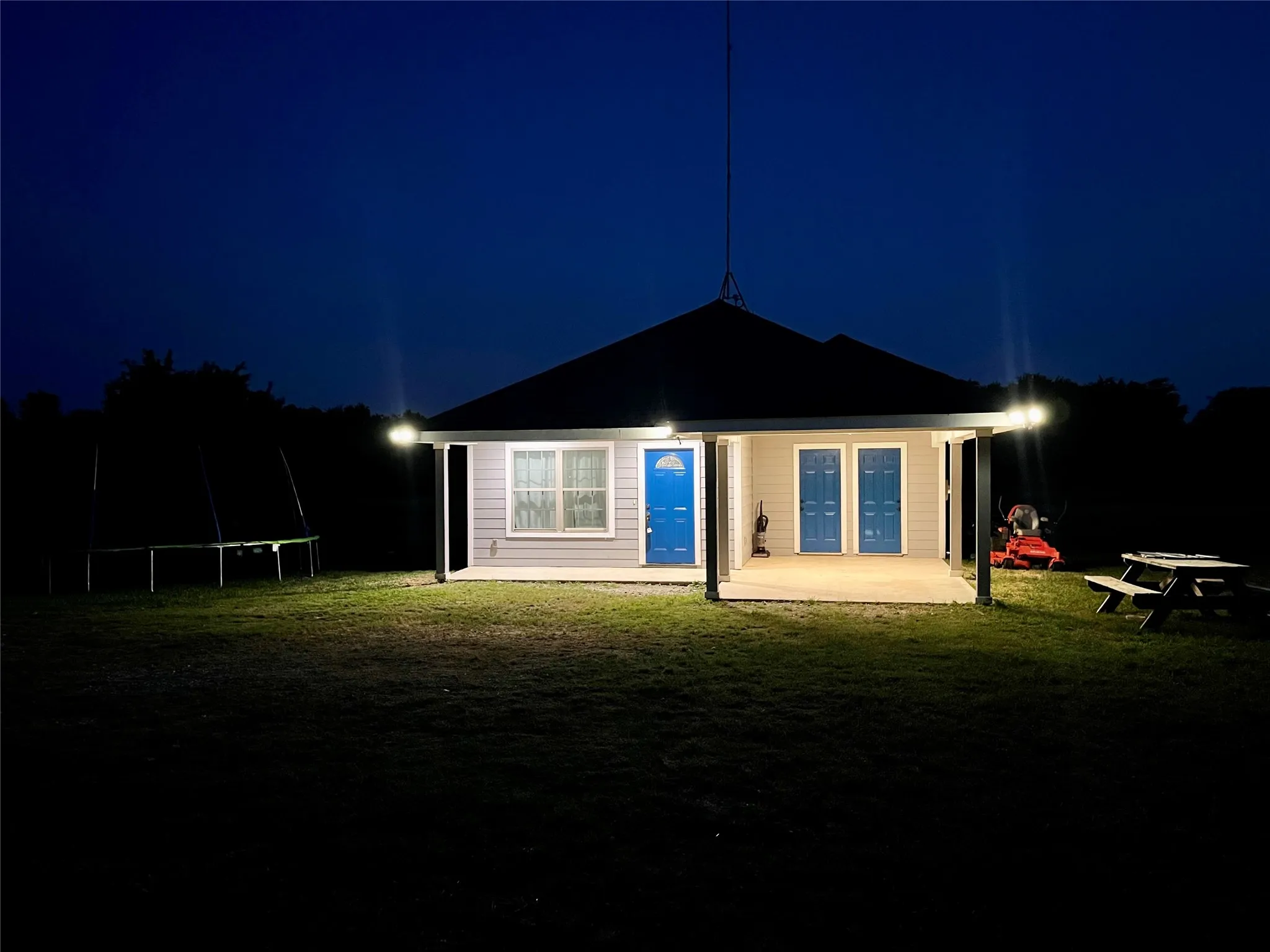 Single Family Residence For Rent in Hunt County , 1581 County Road 1079, Greenville, Texas 75401, 3 Bedroom, 2 Bathroom, Garage spaces, 1,340 Sqft, built in 2017, mls#21390865, Real Estate Agent in Greenville, Homes For Rent in Hunt county, Homes For Rent in Greenville, Realtor in Greenville Texas, Real Estate Brokerage Independent Realty Texas, Luminita Cordes Realtor