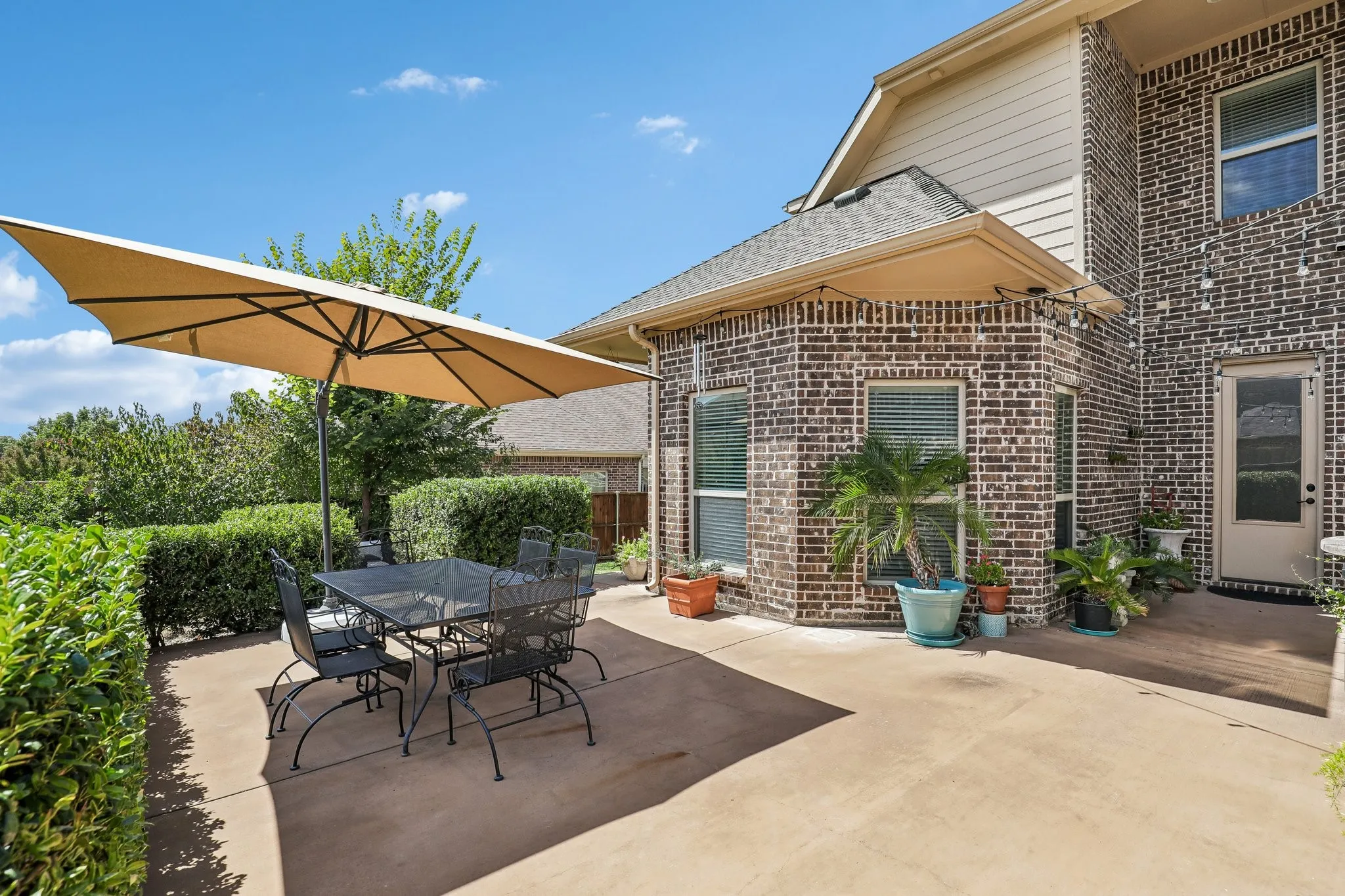 Single Family Residence For Sale in Rockwall County , 676 Princeton Way, Rockwall, Texas 75087, 5 Bedroom, 4 Bathroom, 3 Garage spaces, 3,834 Sqft, built in 2015, mls#21386220, Real Estate Agent in Rockwall, Homes For Sale in Rockwall county, Homes For Sale in Rockwall, Realtor in Rockwall Texas, Real Estate Brokerage Independent Realty Texas, Luminita Cordes Realtor