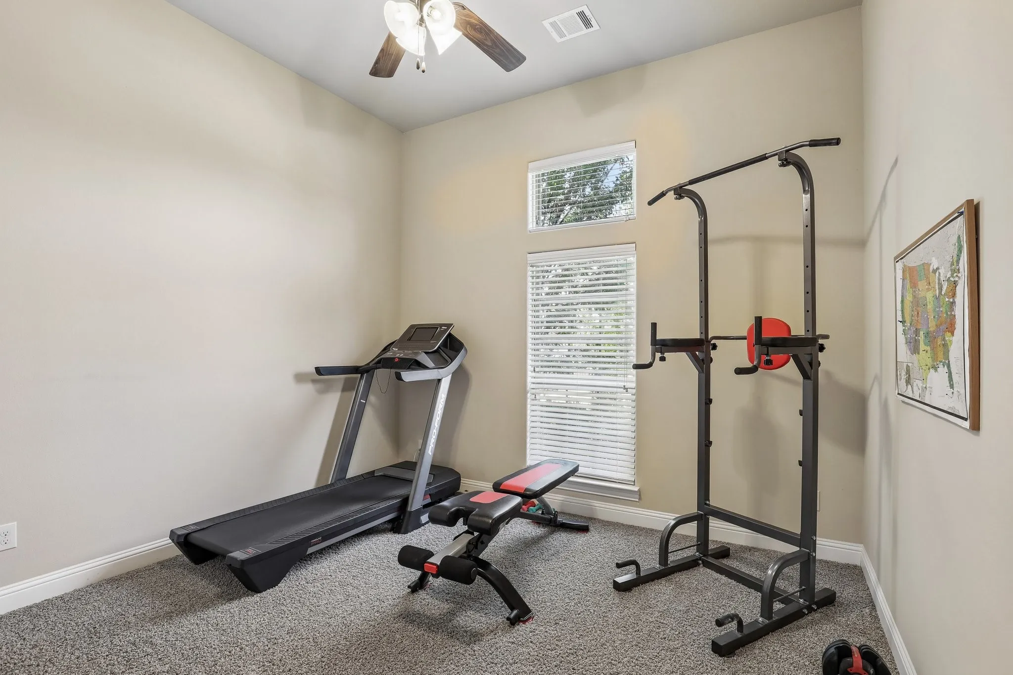 Single Family Residence For Sale in Rockwall County , 676 Princeton Way, Rockwall, Texas 75087, 5 Bedroom, 4 Bathroom, 3 Garage spaces, 3,834 Sqft, built in 2015, mls#21386220, Real Estate Agent in Rockwall, Homes For Sale in Rockwall county, Homes For Sale in Rockwall, Realtor in Rockwall Texas, Real Estate Brokerage Independent Realty Texas, Luminita Cordes Realtor