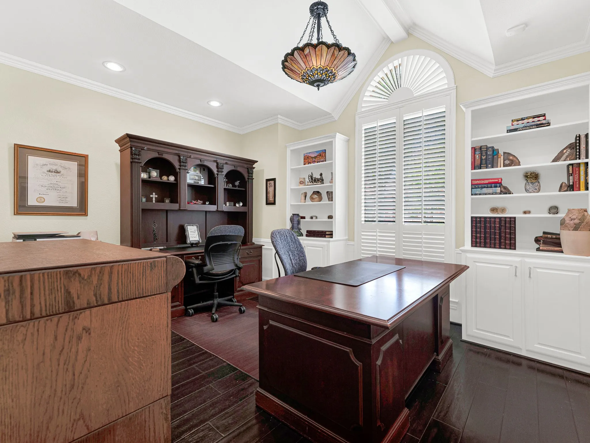 Single Family Residence For Sale in Collin County , 5208 Ambergate Lane, Dallas, Texas 75287, 5 Bedroom, 5 Bathroom, 3 Garage spaces, 4,891 Sqft, built in 1993, mls#21389727, Real Estate Agent in Dallas, Homes For Sale in Collin county, Homes For Sale in Dallas, Realtor in Dallas Texas, Real Estate Brokerage Independent Realty Texas, Luminita Cordes Realtor