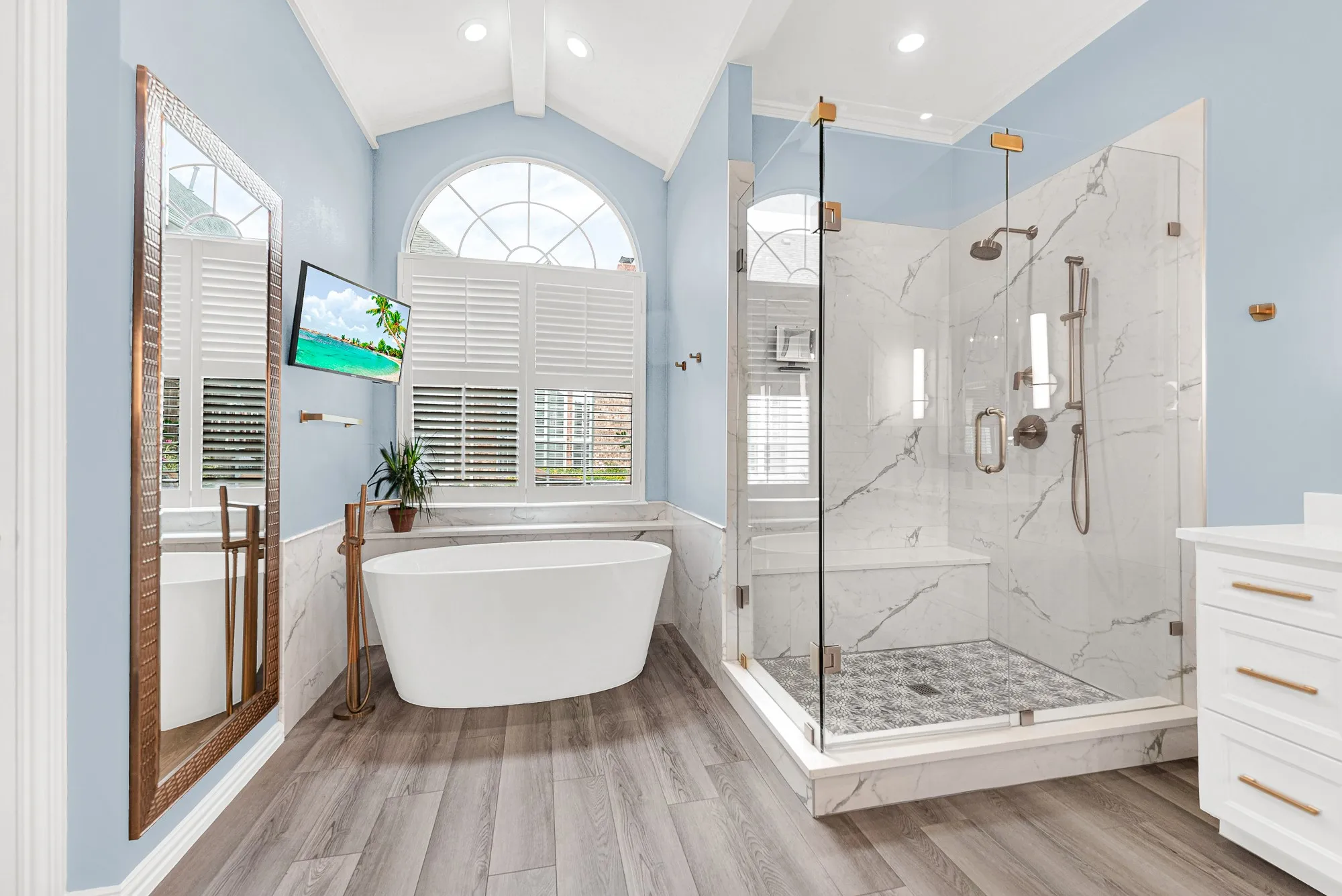 Single Family Residence For Sale in Collin County , 5208 Ambergate Lane, Dallas, Texas 75287, 5 Bedroom, 5 Bathroom, 3 Garage spaces, 4,891 Sqft, built in 1993, mls#21389727, Real Estate Agent in Dallas, Homes For Sale in Collin county, Homes For Sale in Dallas, Realtor in Dallas Texas, Real Estate Brokerage Independent Realty Texas, Luminita Cordes Realtor
